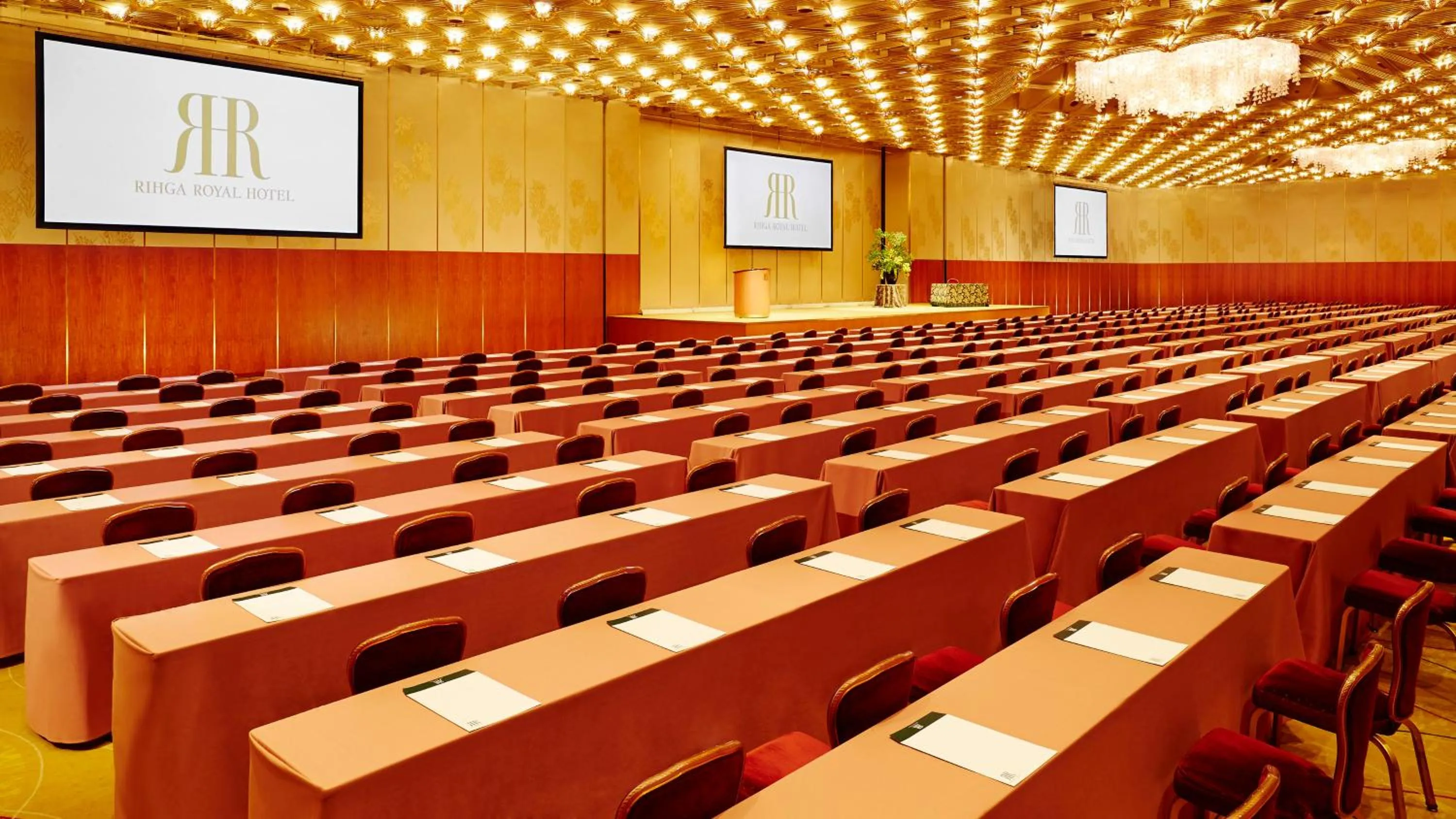 Banquet/Function facilities in RIHGA Royal Hotel Osaka, Vignette Collection by IHG