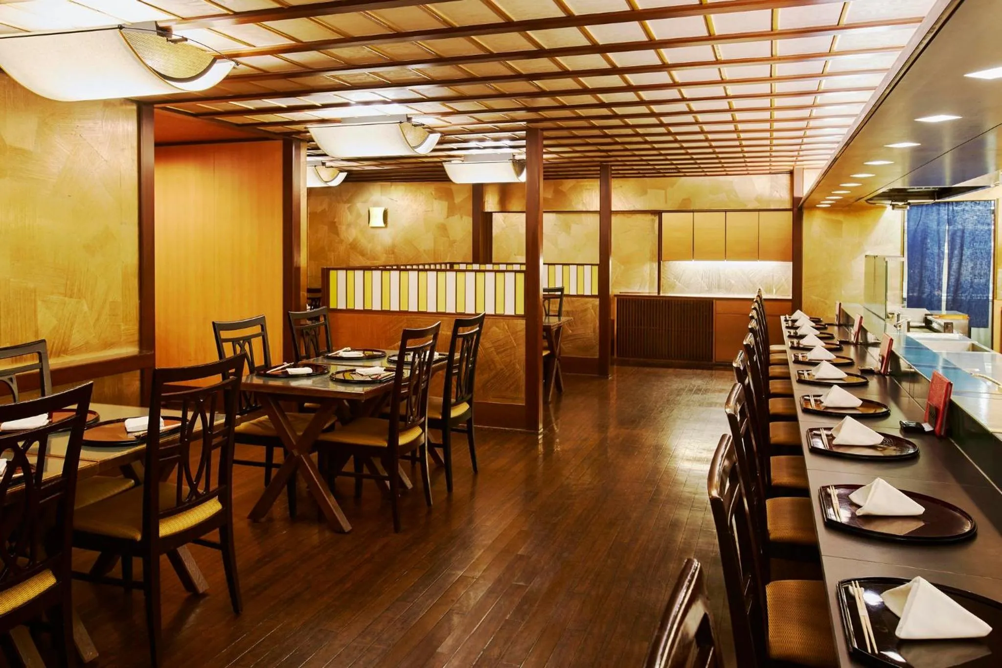 Restaurant/places to eat in RIHGA Royal Hotel Osaka, Vignette Collection by IHG