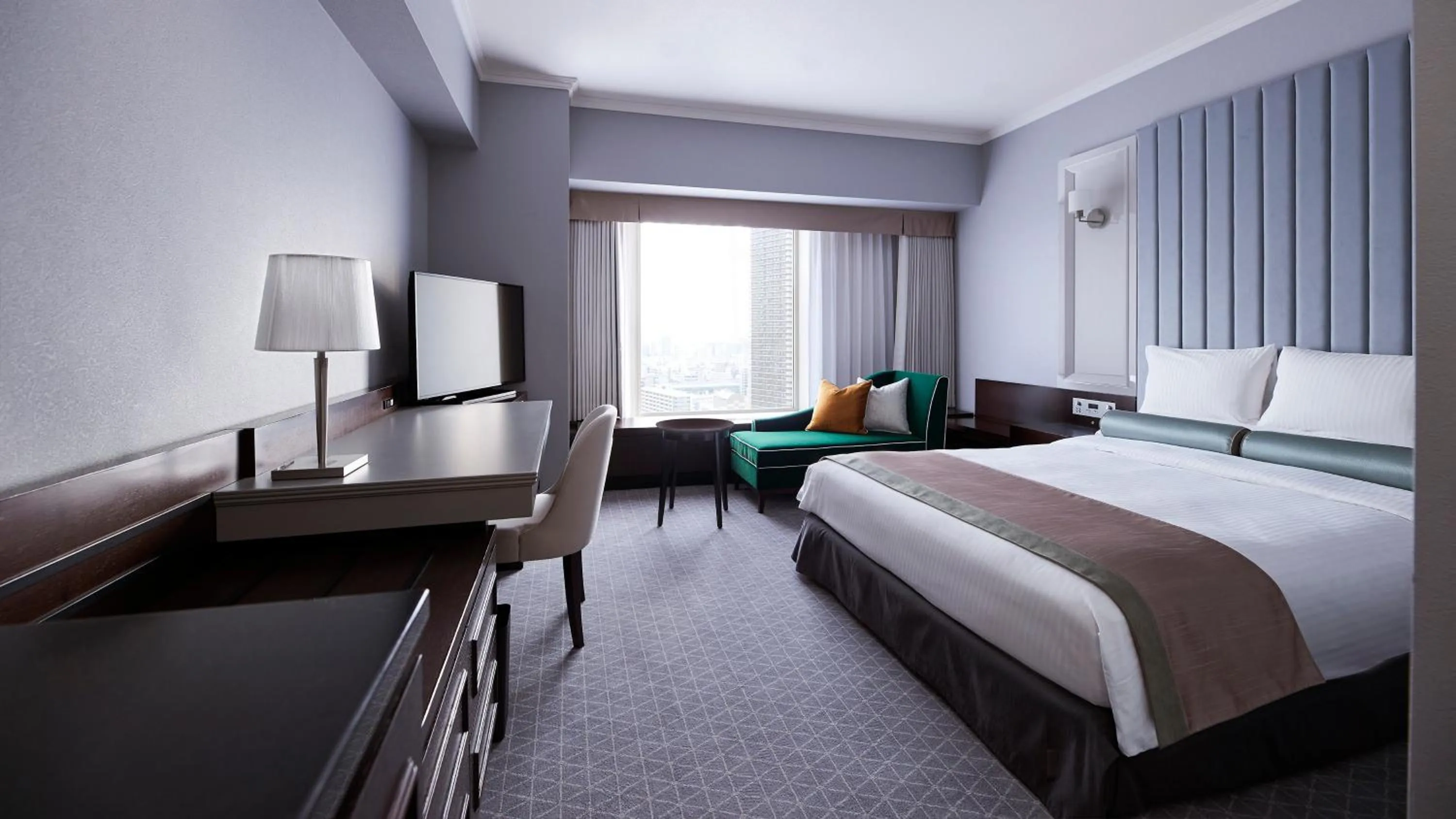 Photo of the whole room, Bed in RIHGA Royal Hotel Osaka, Vignette Collection by IHG