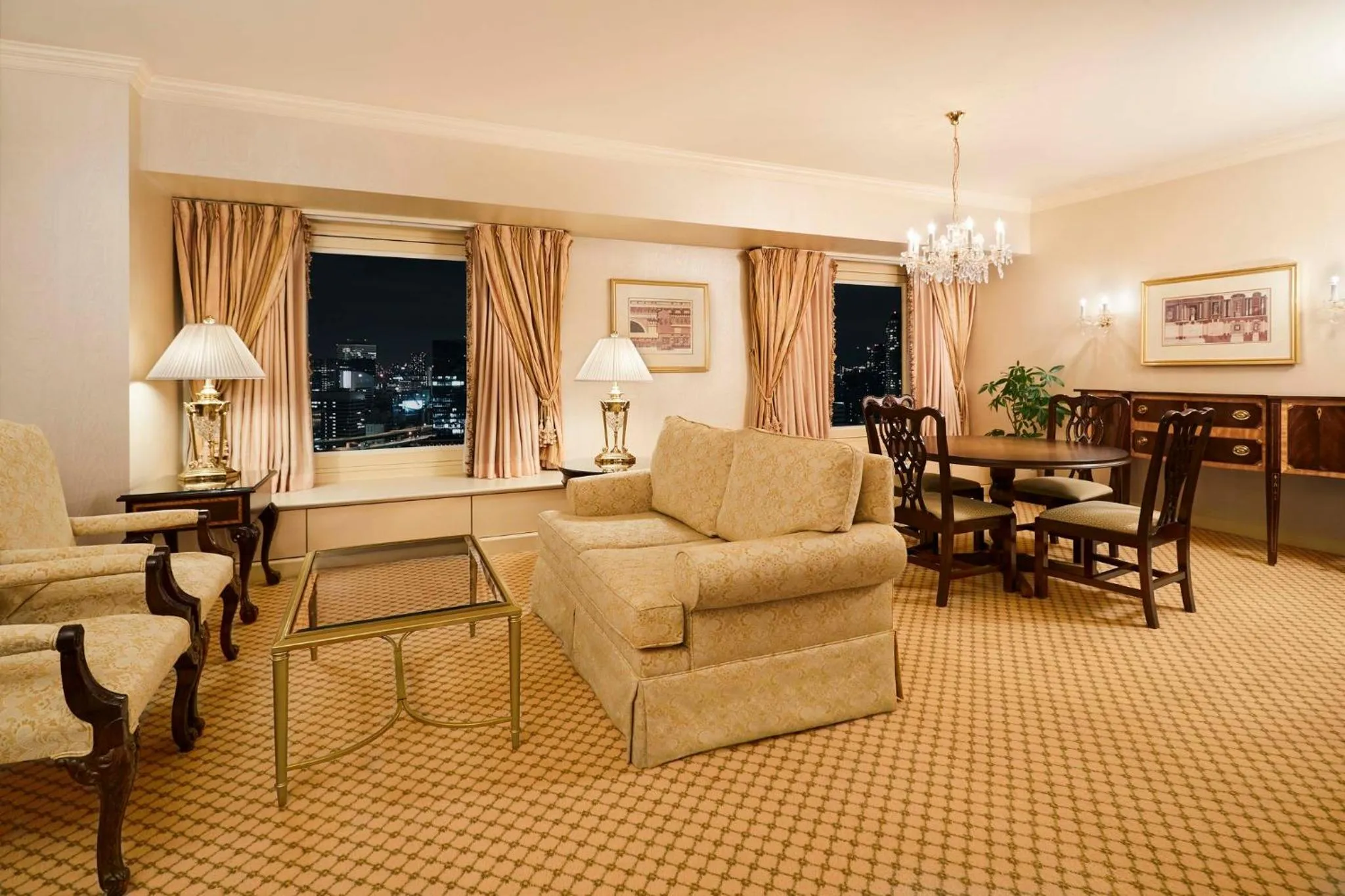 Photo of the whole room in RIHGA Royal Hotel Osaka, Vignette Collection by IHG