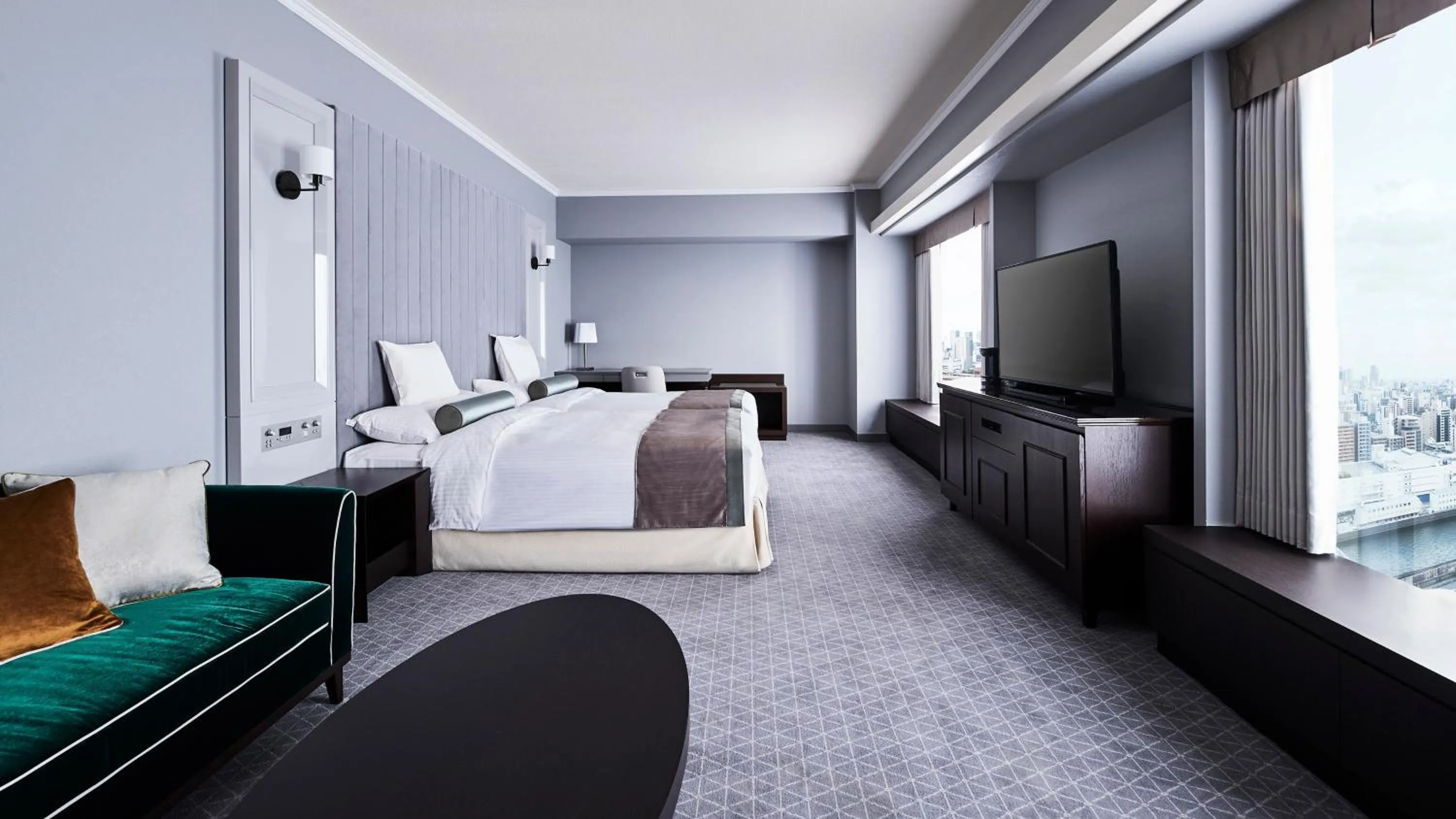 Photo of the whole room, Bed in RIHGA Royal Hotel Osaka, Vignette Collection by IHG