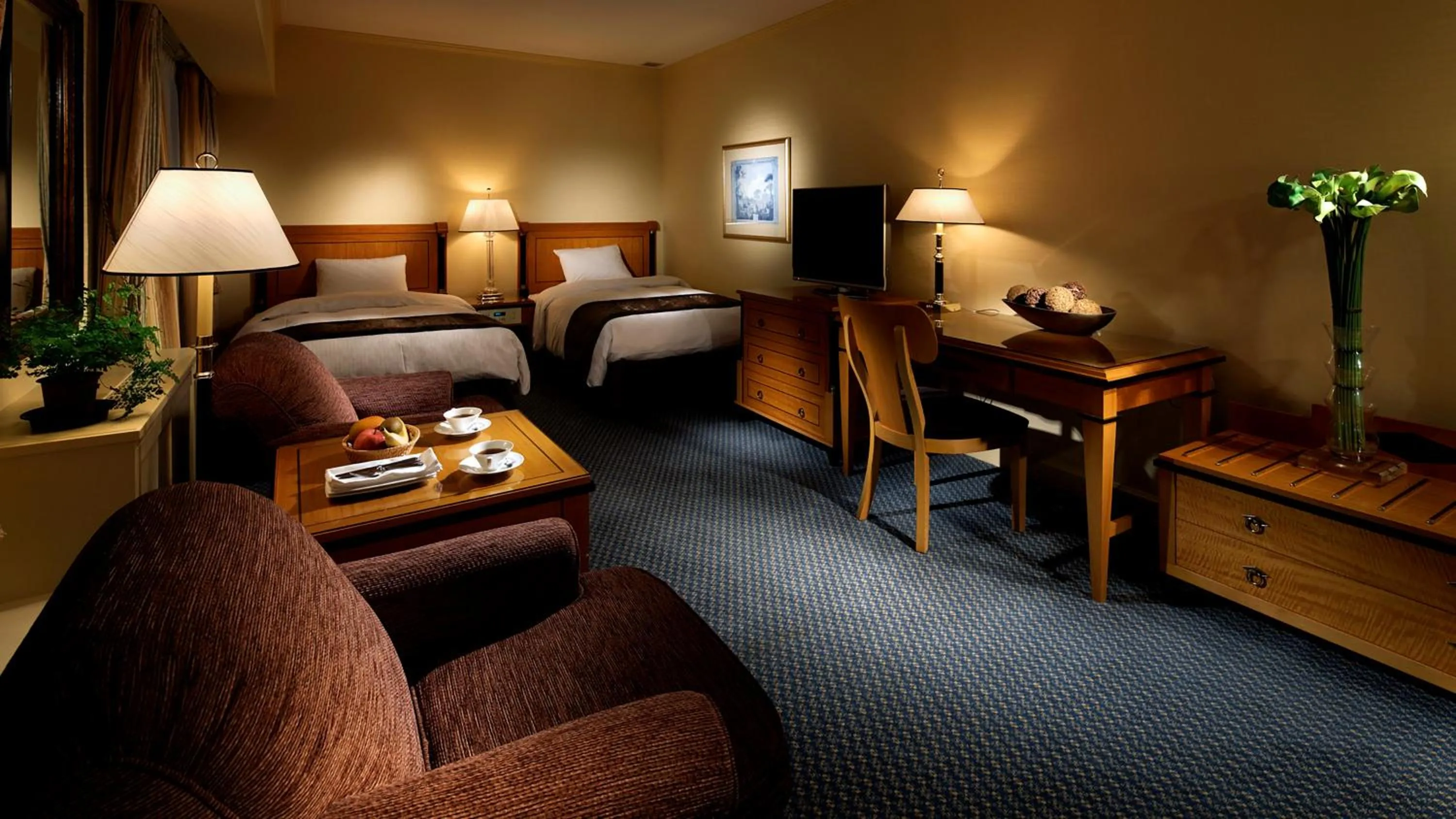 Photo of the whole room, Bed in RIHGA Royal Hotel Osaka, Vignette Collection by IHG