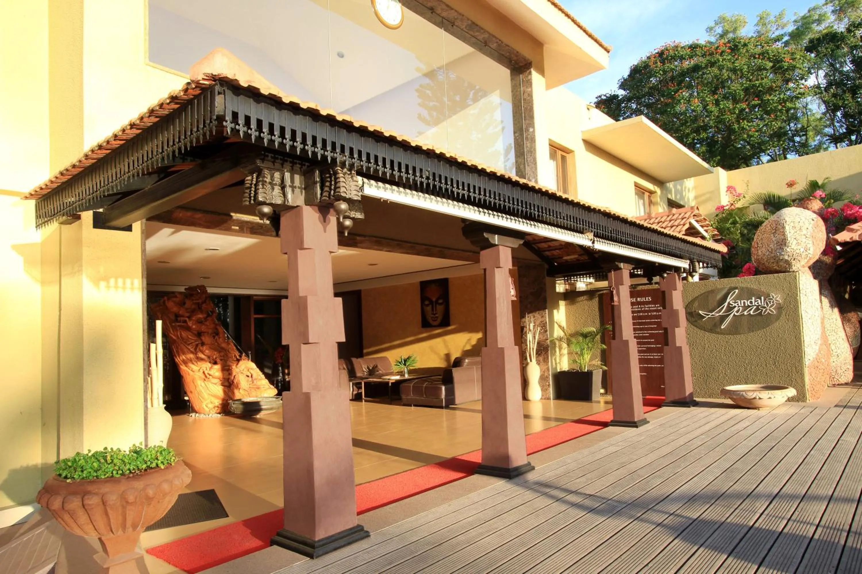 Massage in Silent Shores Resort & Spa