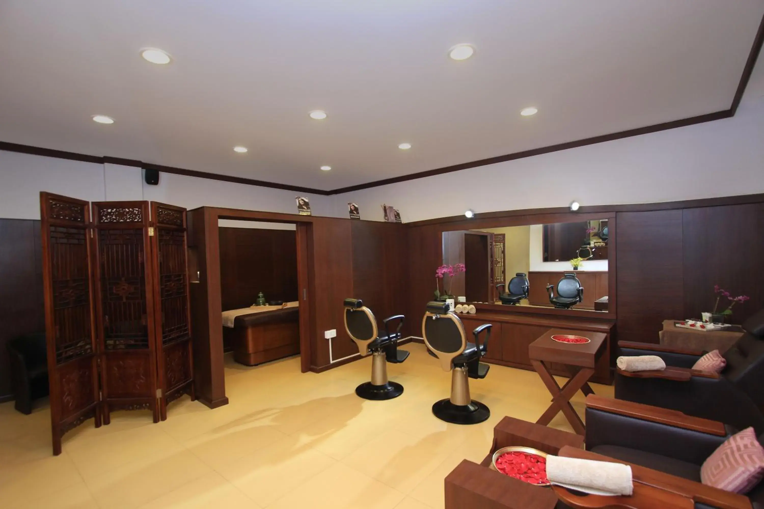 Spa and wellness centre/facilities in Silent Shores Resort & Spa Spa and wellness centre/facilities in Silent Shores Resort & Spa