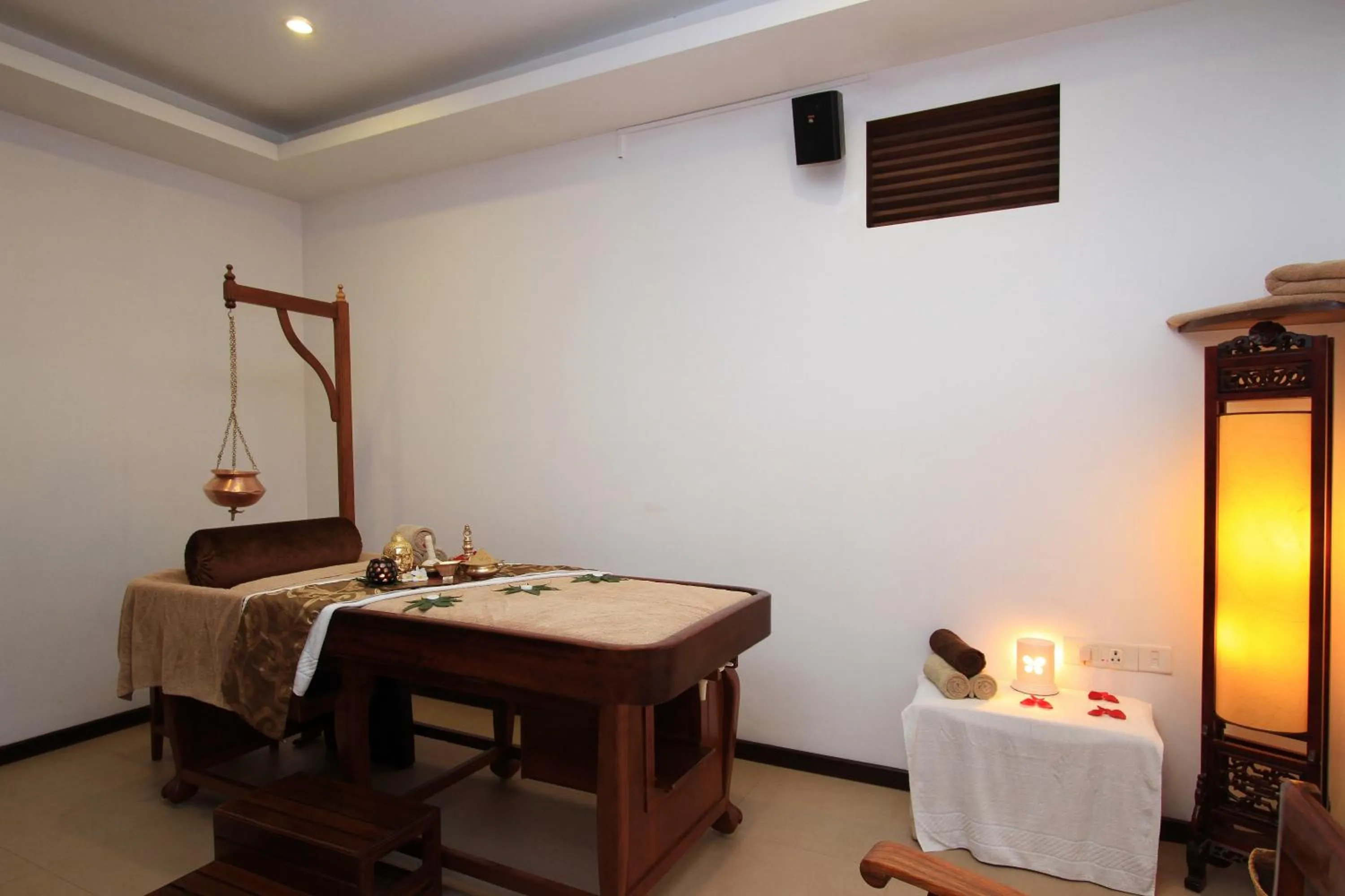 Massage in Silent Shores Resort & Spa