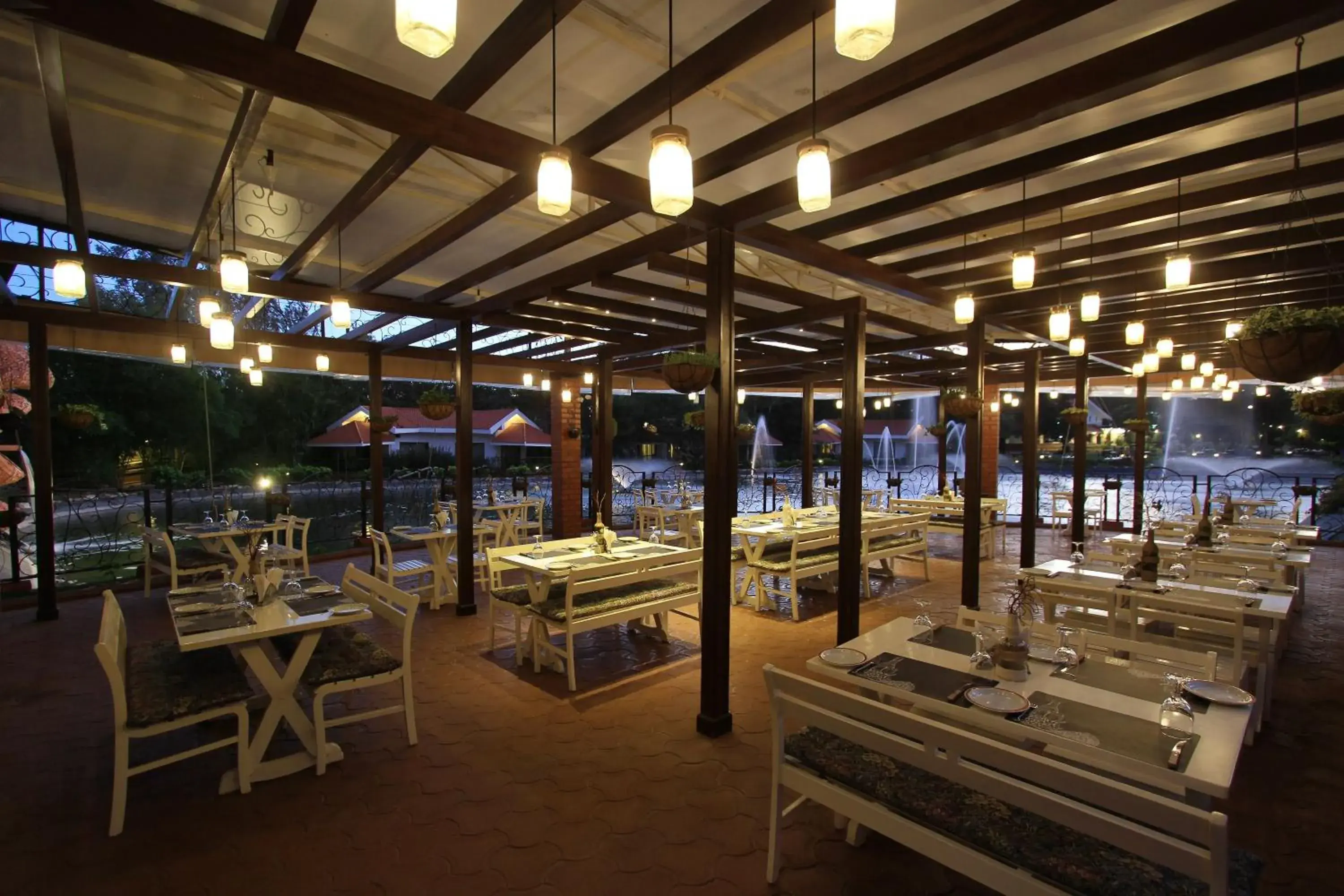 Restaurant/places to eat in Silent Shores Resort & Spa Restaurant/places to eat in Silent Shores Resort & Spa