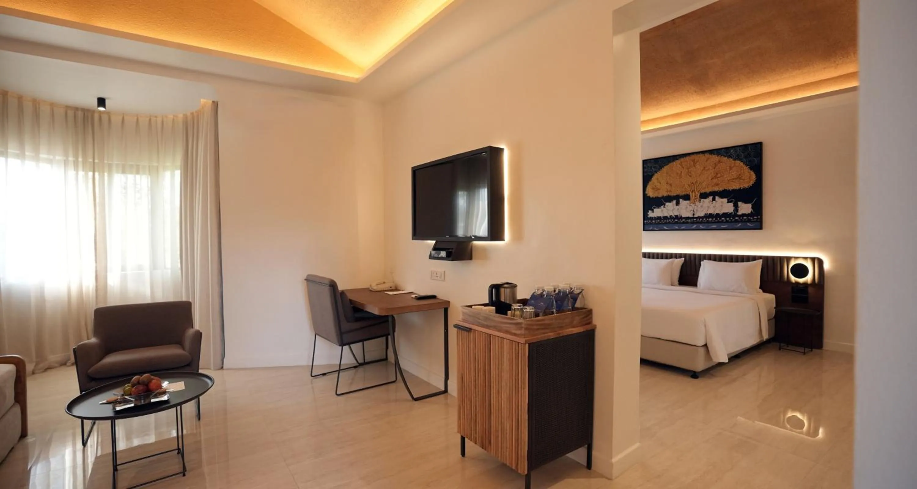 Bed in Best Western Resort Country Club