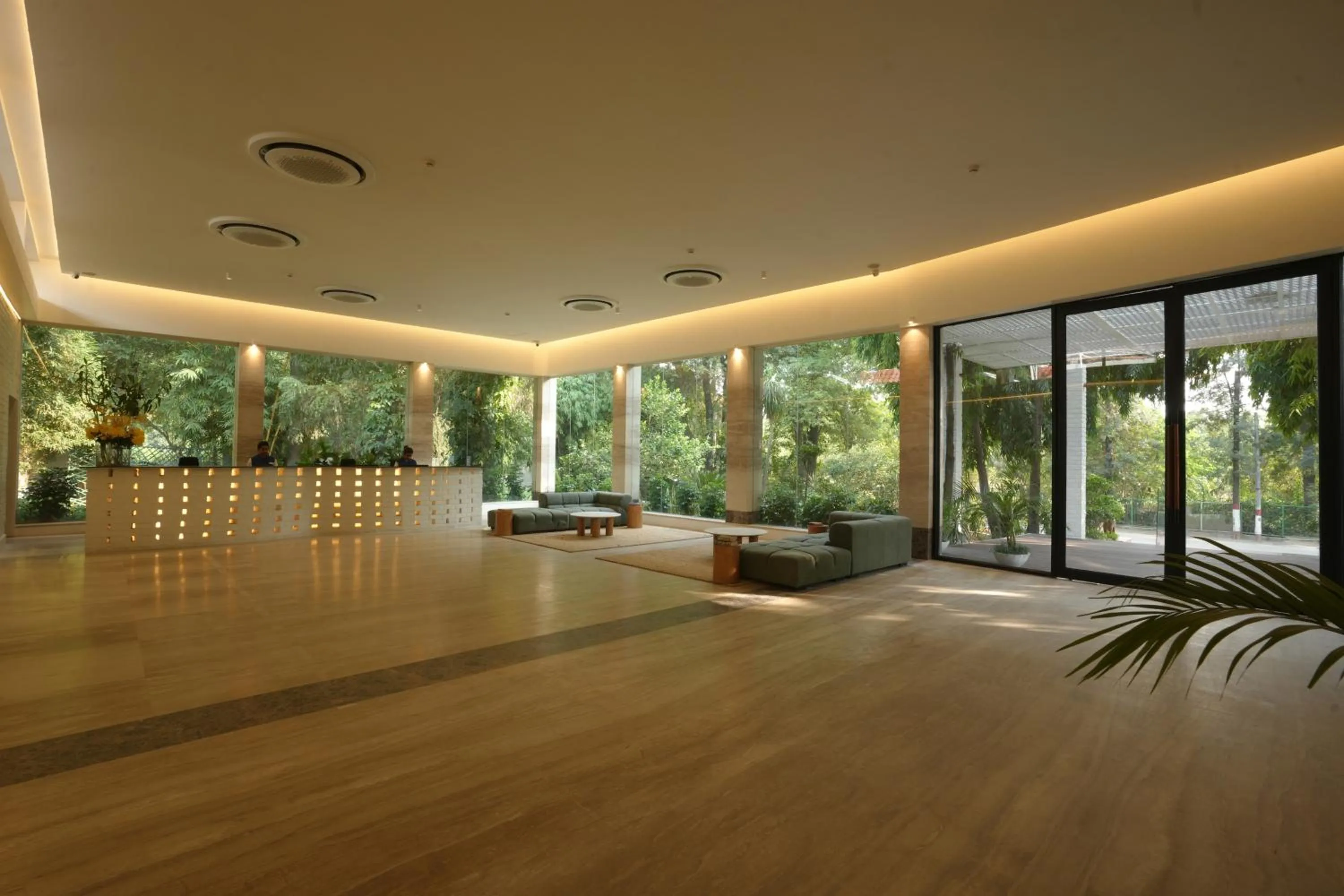 Lobby or reception in Best Western Resort Country Club