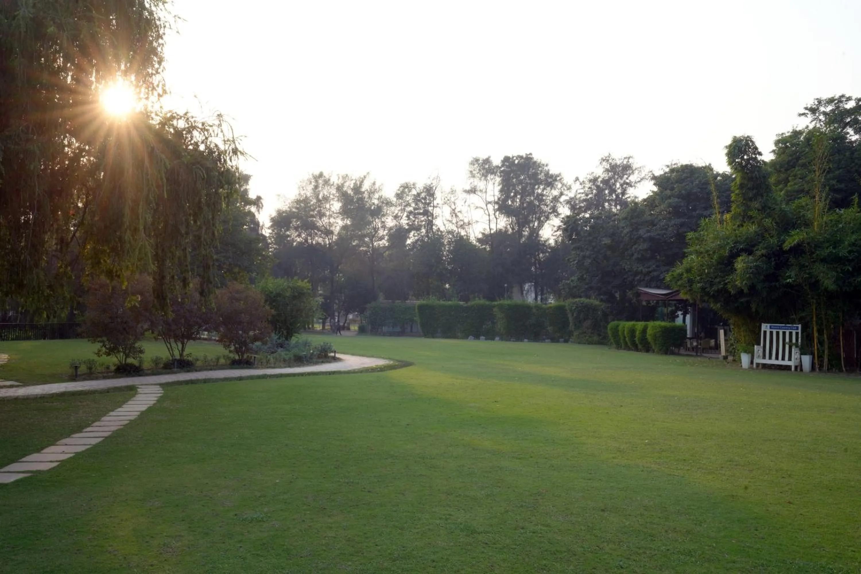 Garden in Best Western Resort Country Club