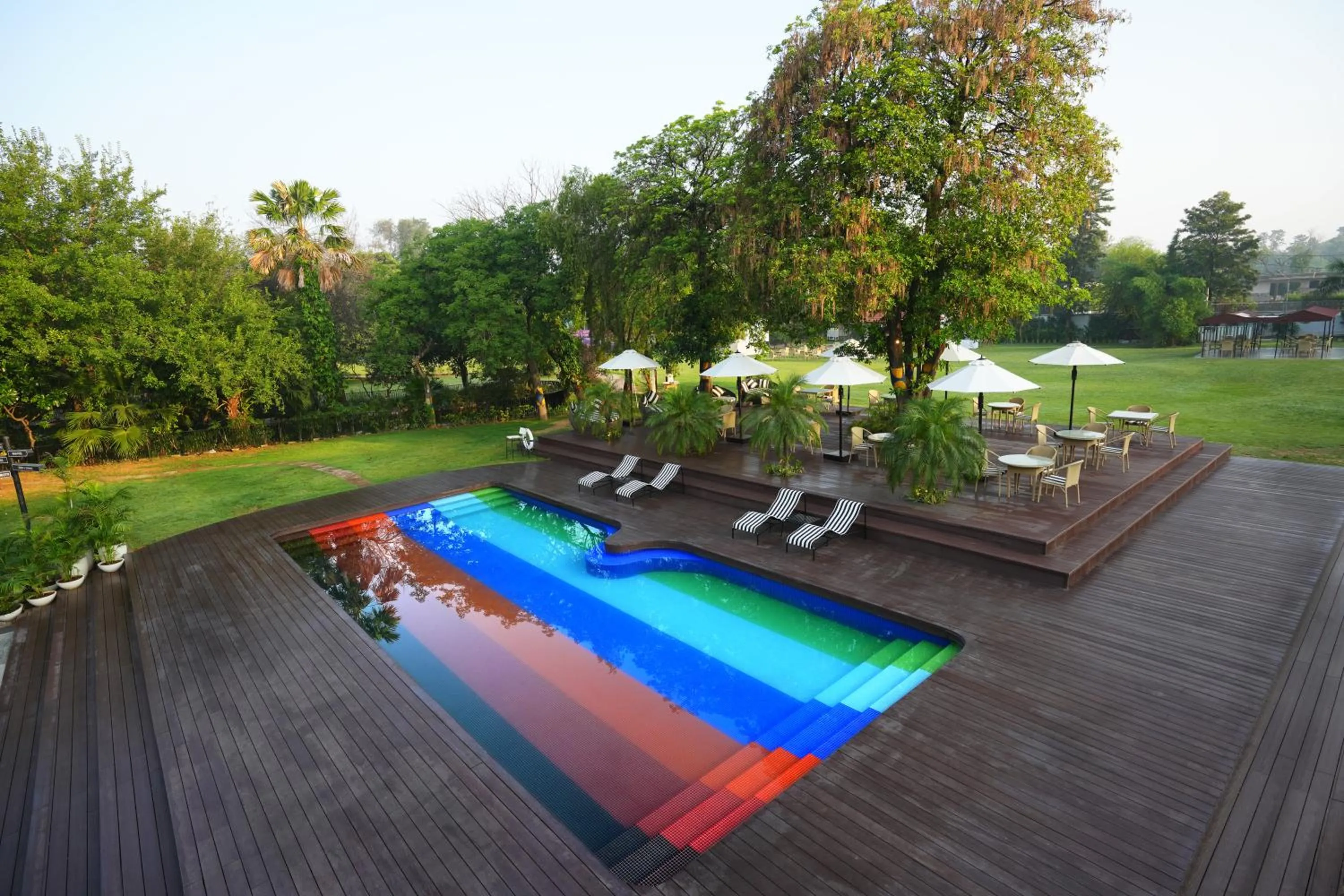 Swimming pool in Resort Country Club, Manesar - WorldHotels Distinctive