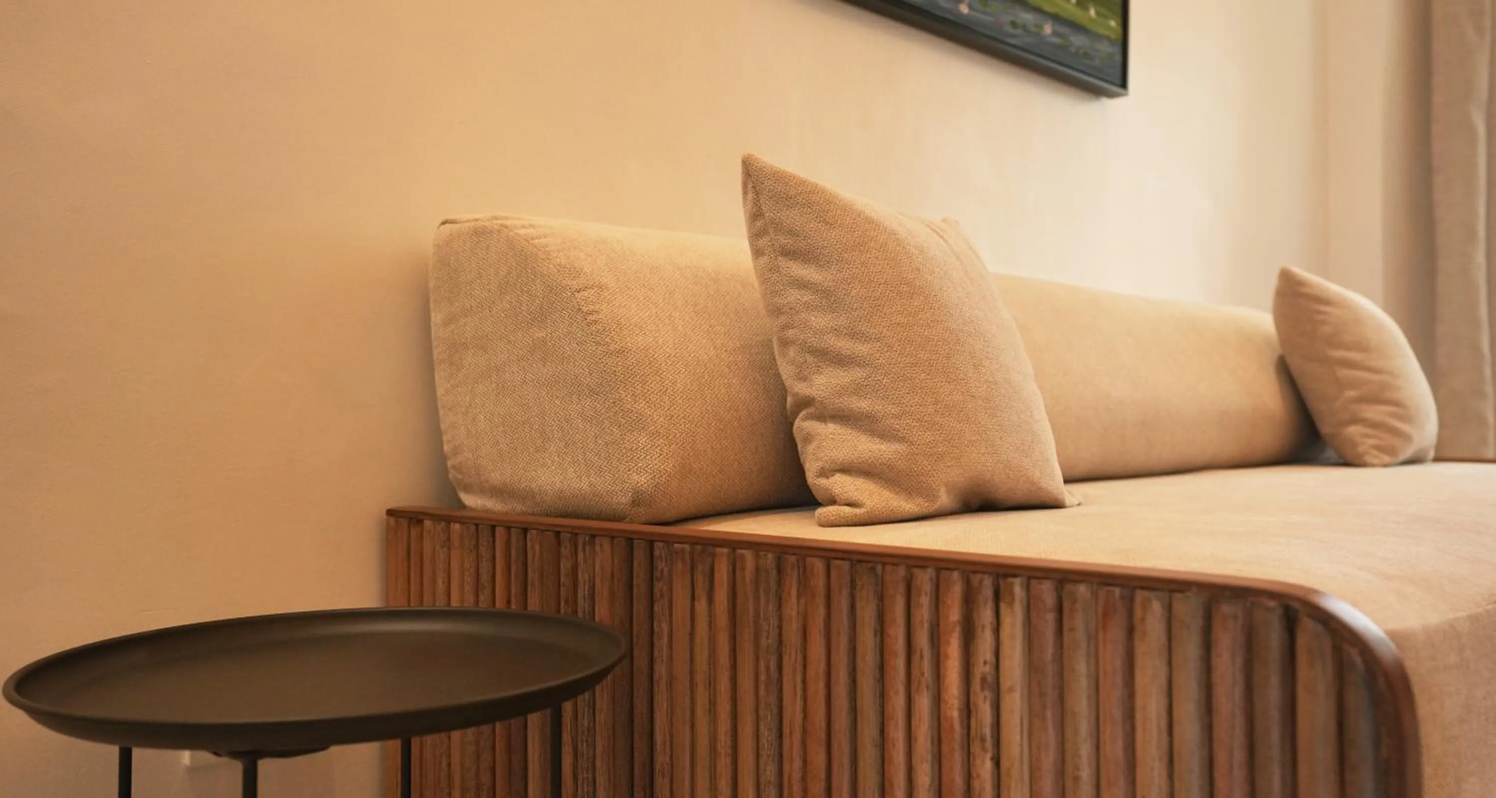 Bed in Best Western Resort Country Club