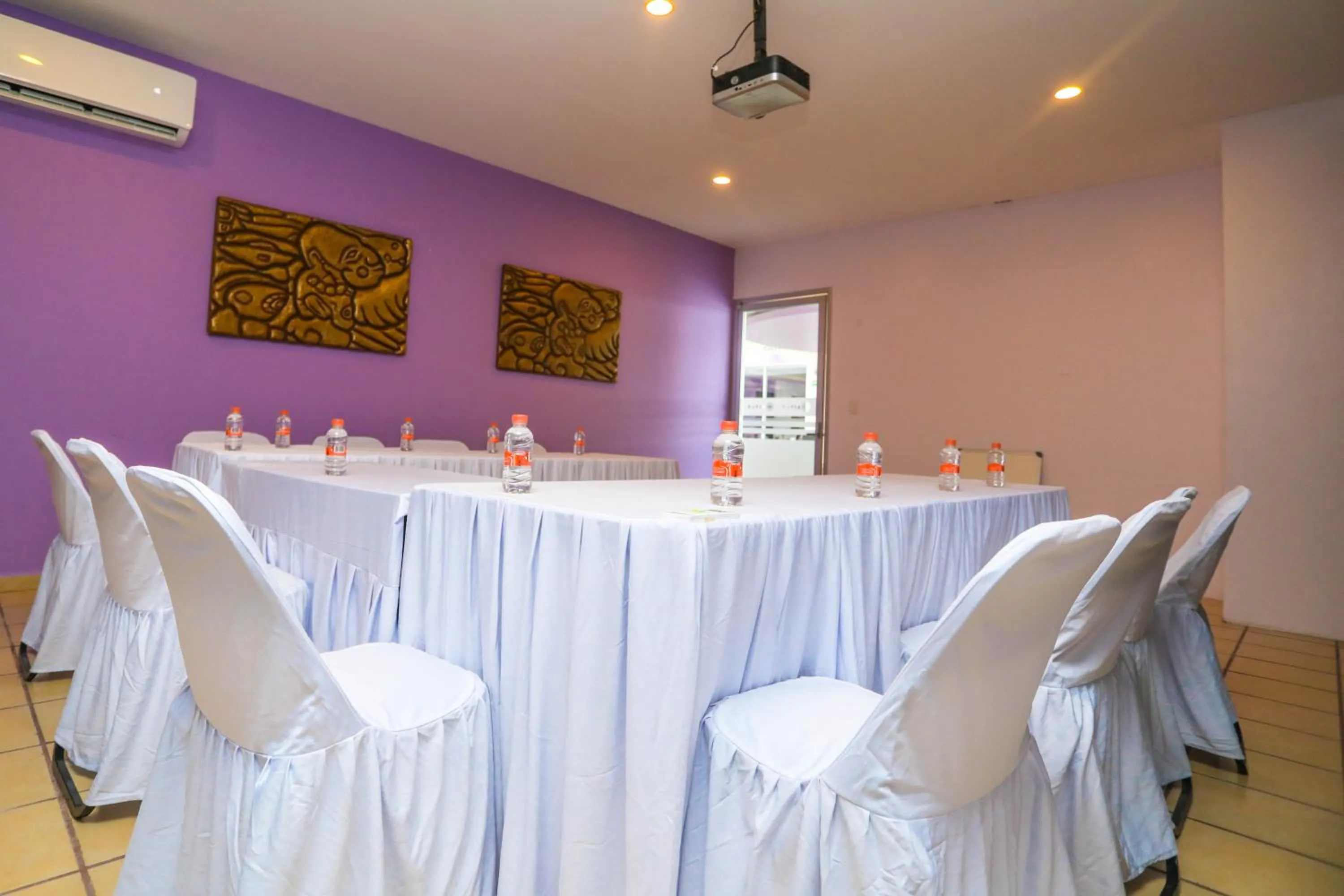 Meeting/conference room in Hotel Kavia