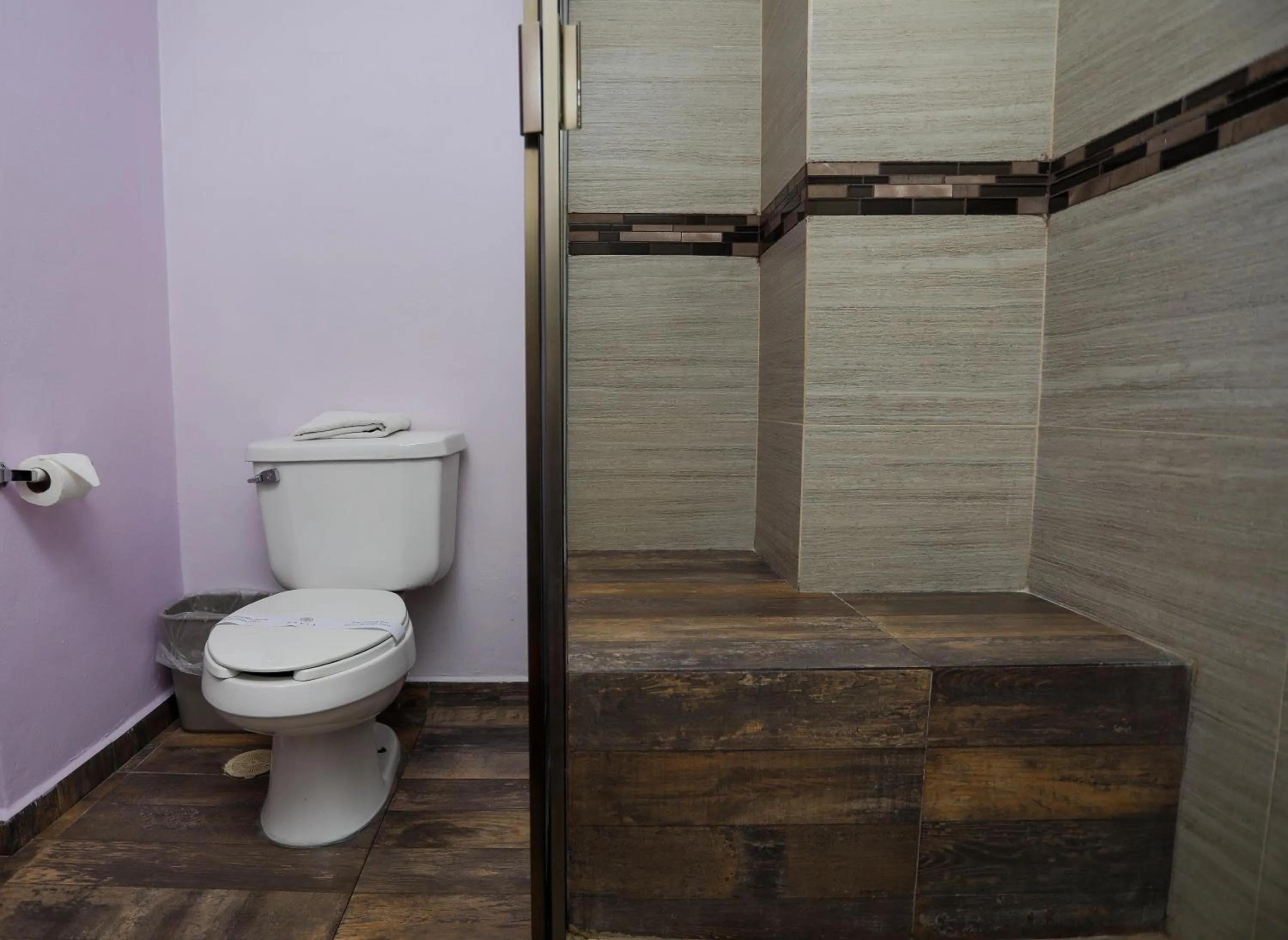 Bathroom in Hotel Kavia