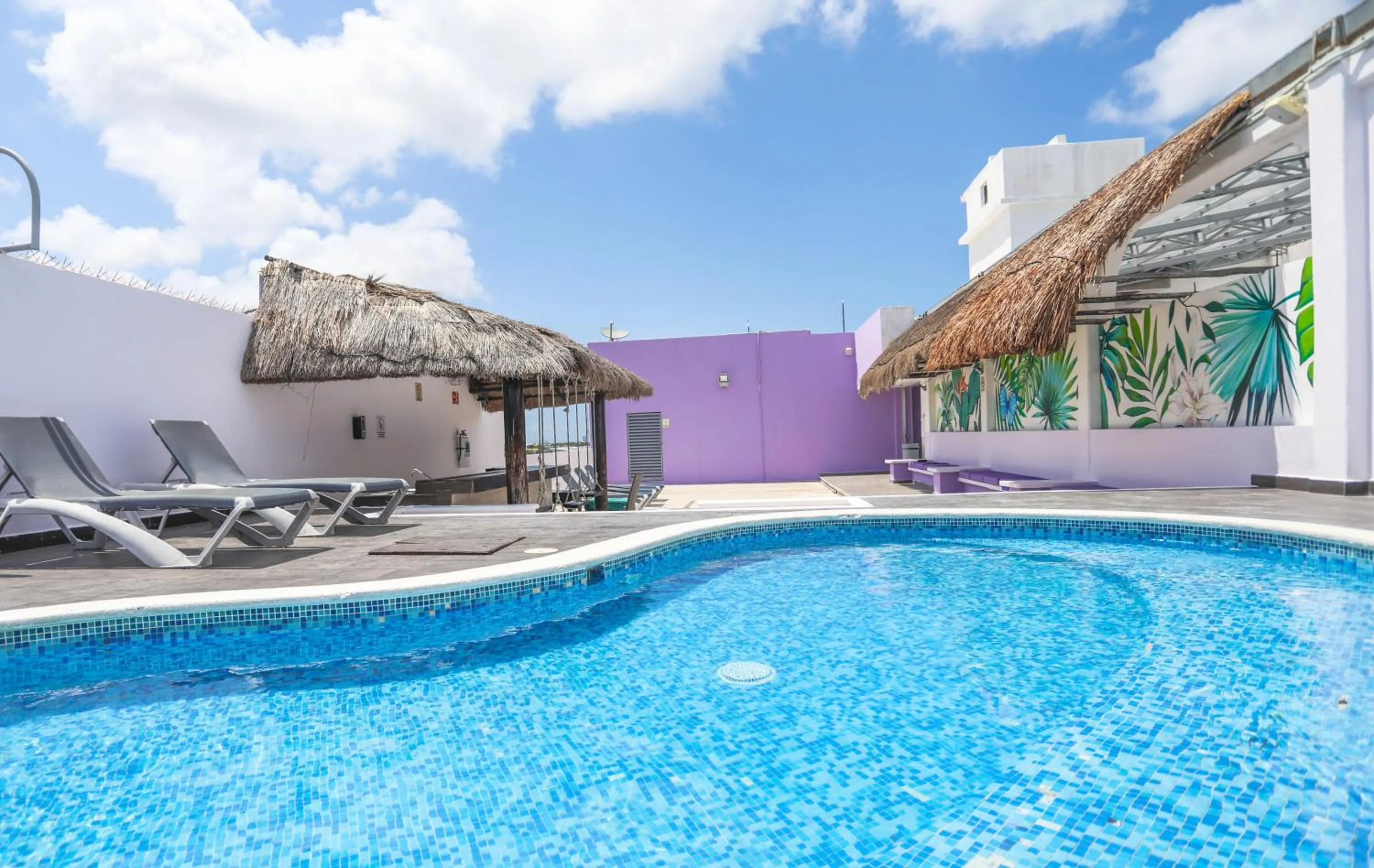 Pool view in Hotel Kavia