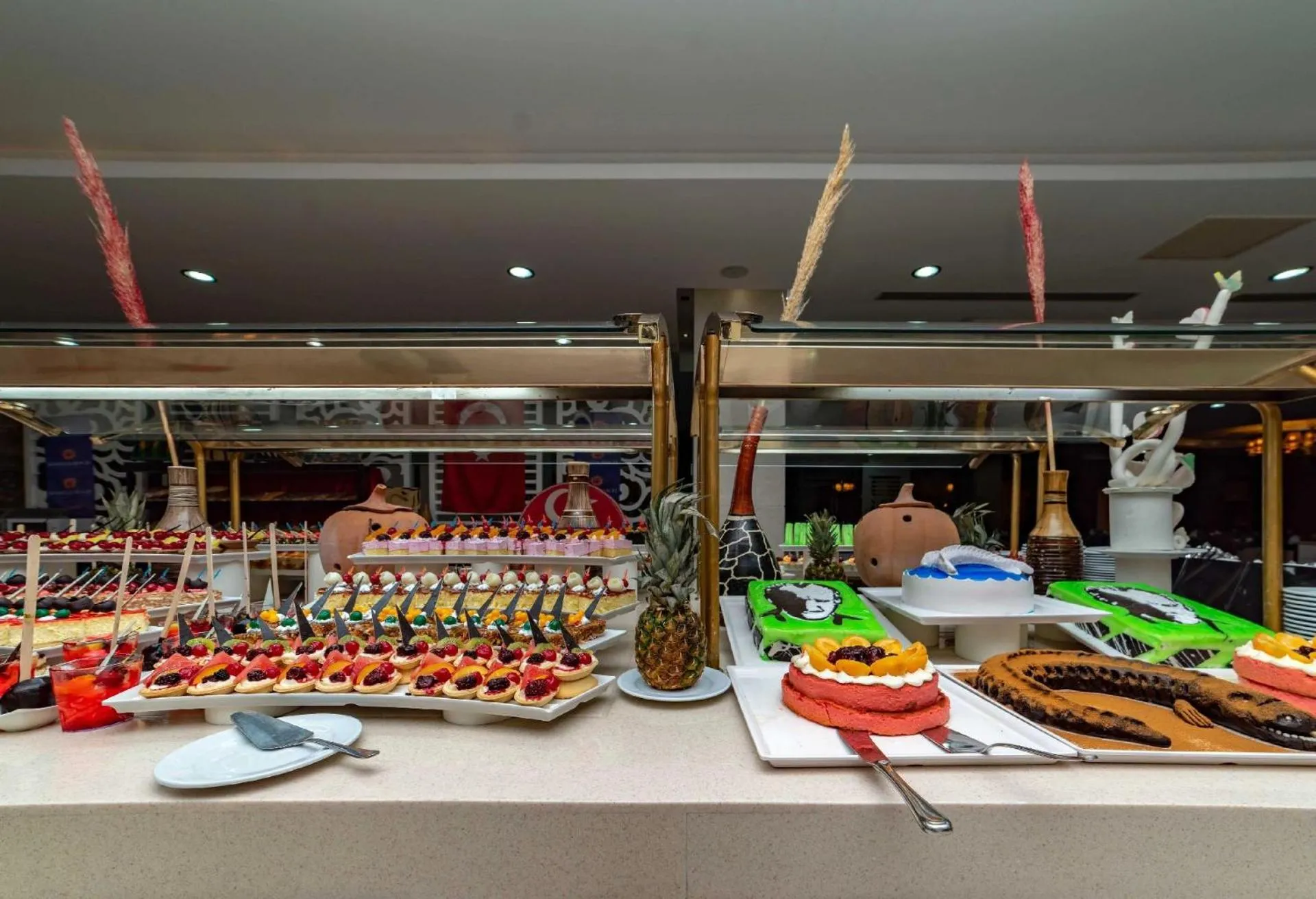 Food and drinks in Seamelia Beach Resort Hotel & Spa - Ultra All Inclusive