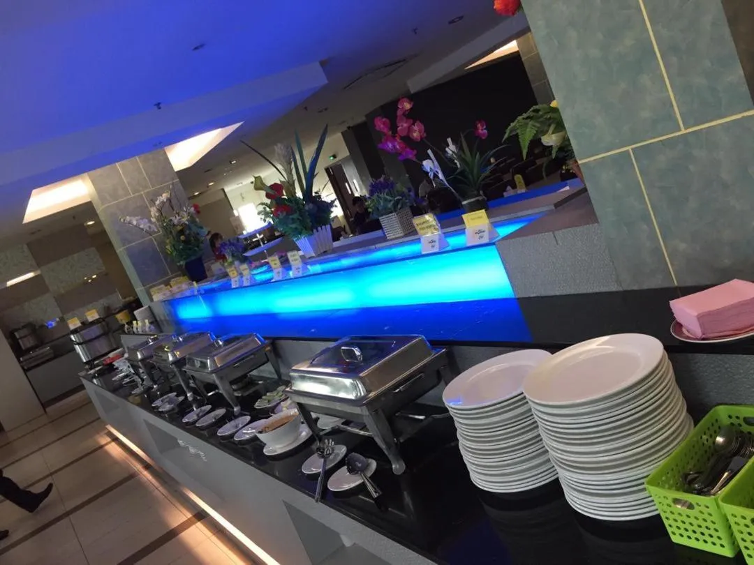 Breakfast in Grand Court Hotel