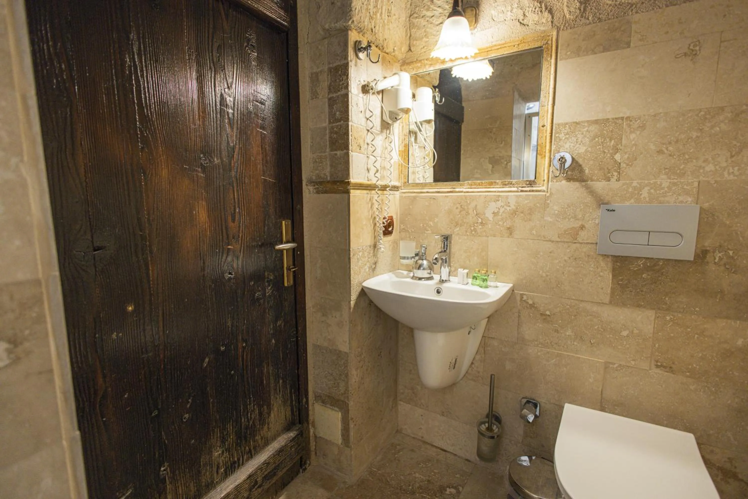 Toilet in Century Cave Hotel