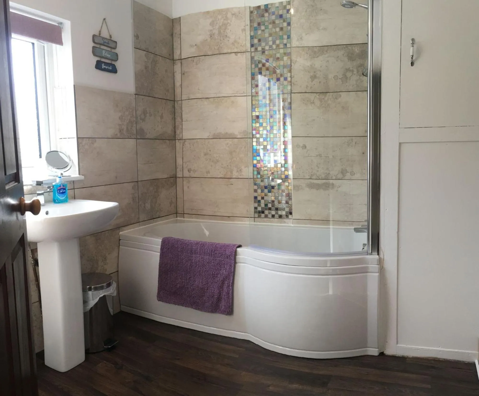 Bathroom in Ceilidh Cottage