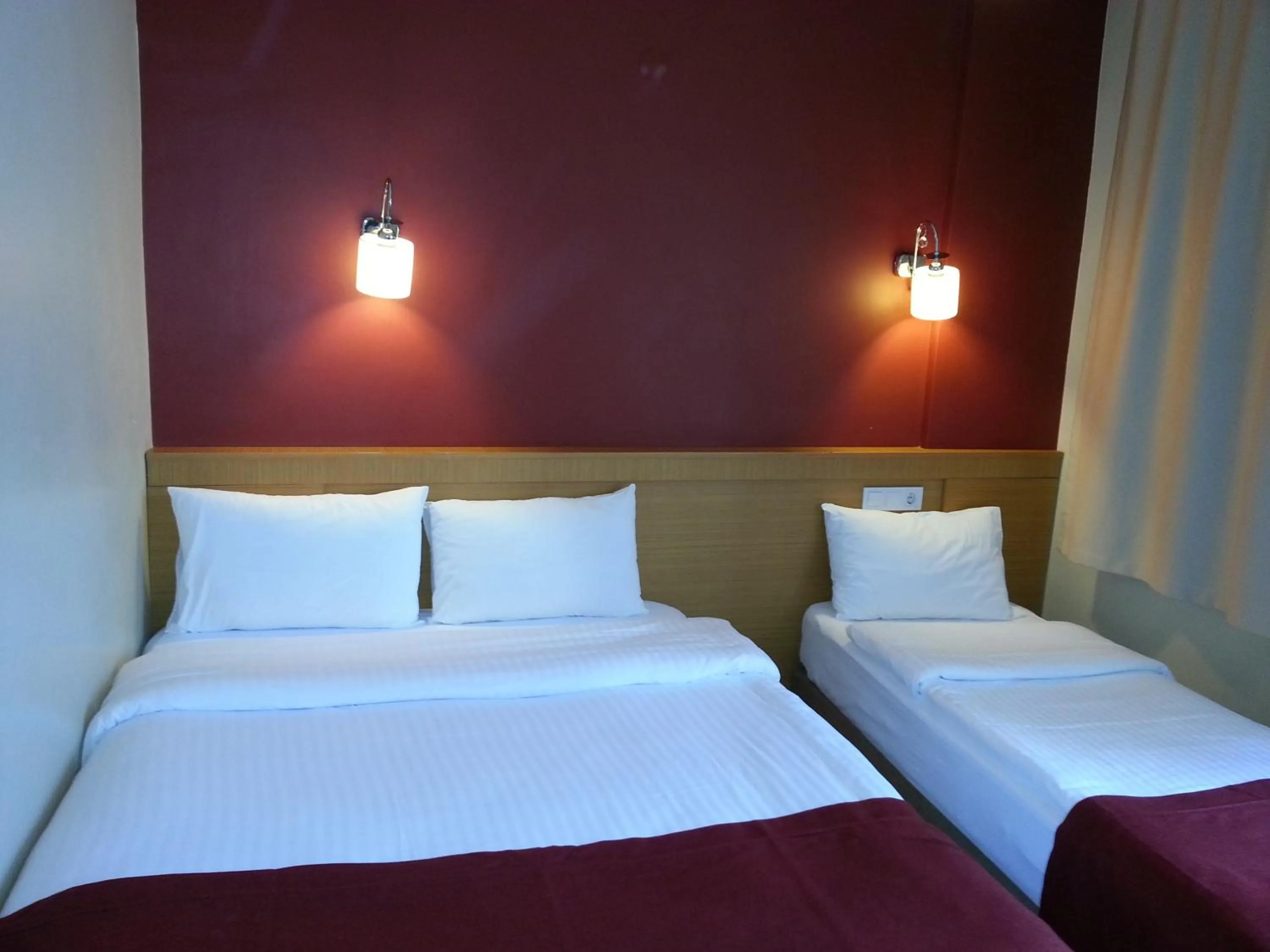 Bed in Cetinkaya Hotel