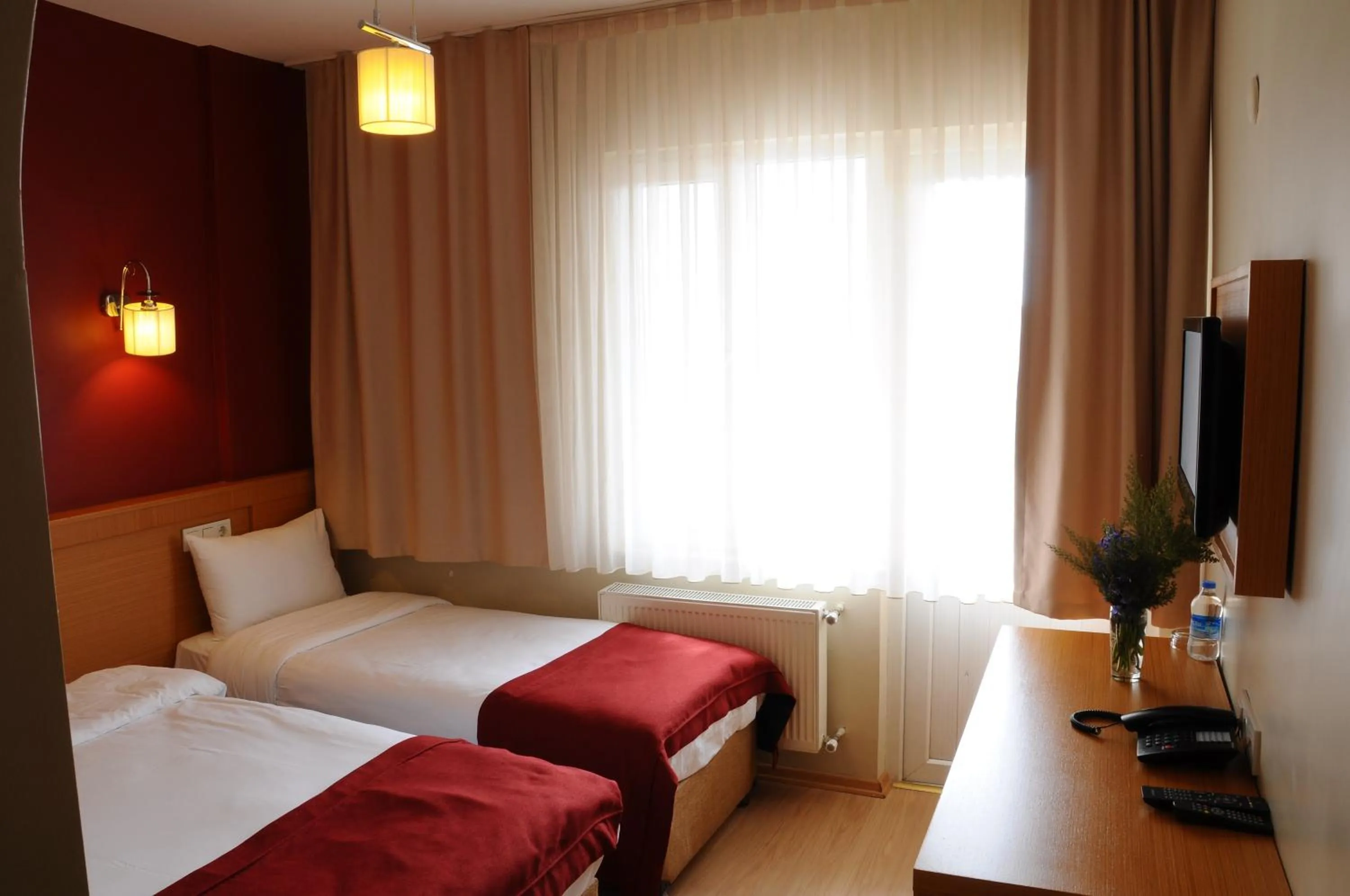 Bed in Cetinkaya Hotel