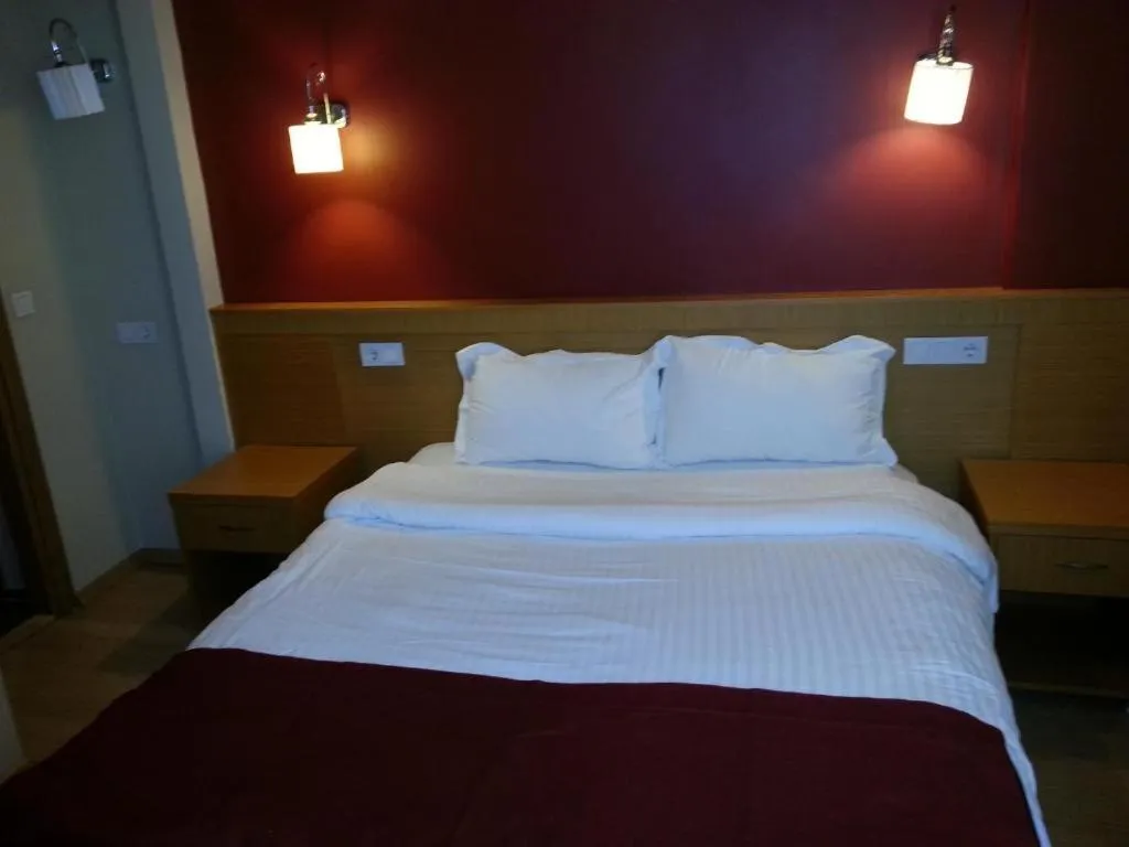 Bed in Cetinkaya Hotel