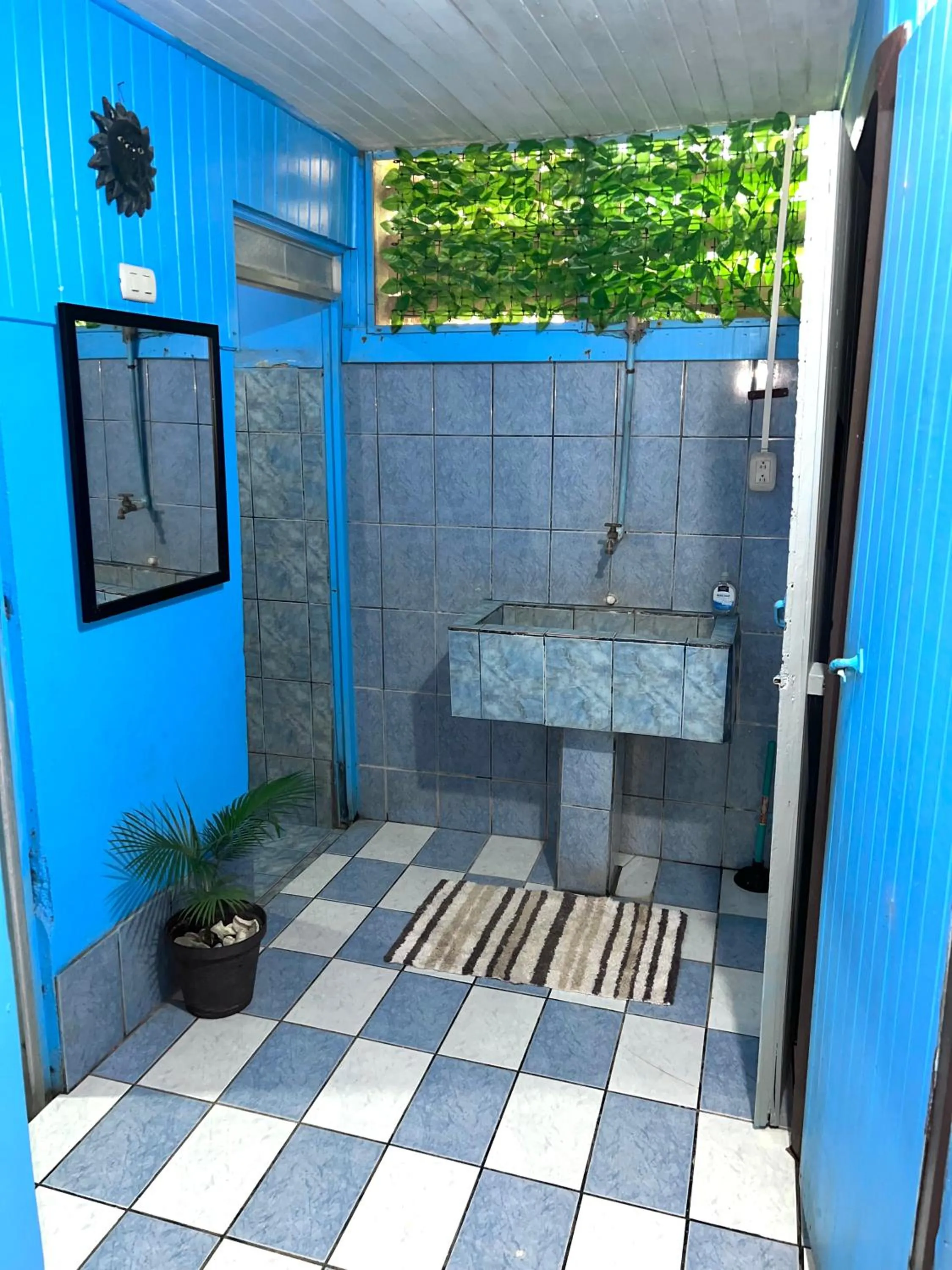 Shower in Pura Vida Hostel