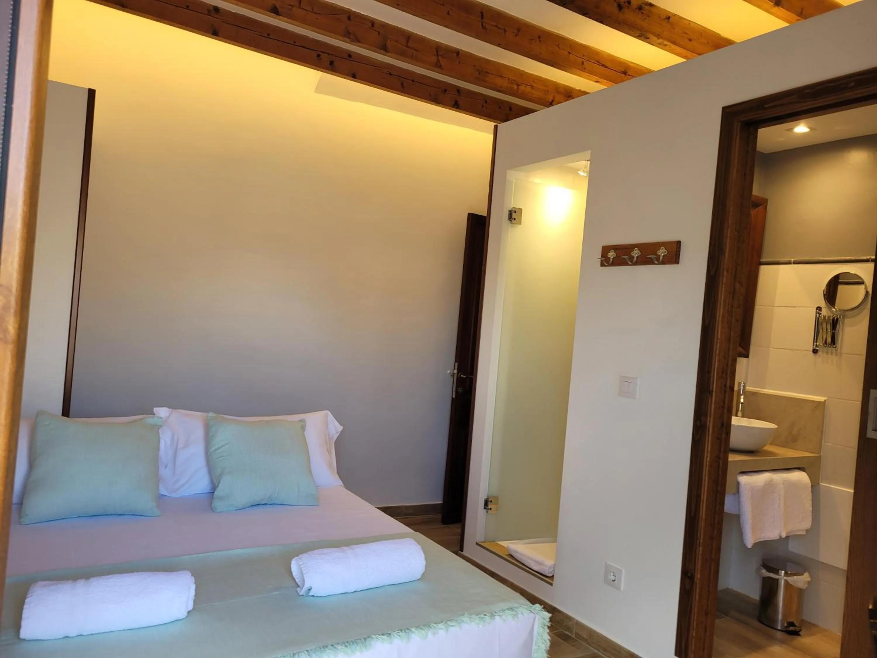 Bed in Casal de Petra - Rooms & Pool by My Rooms Hotels TI