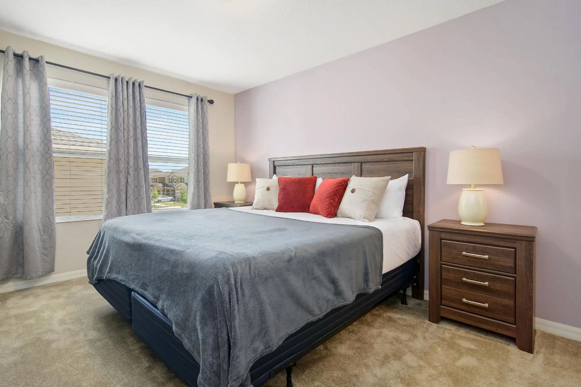 Bed in Four Bedroom w/ GameRoom 5152A