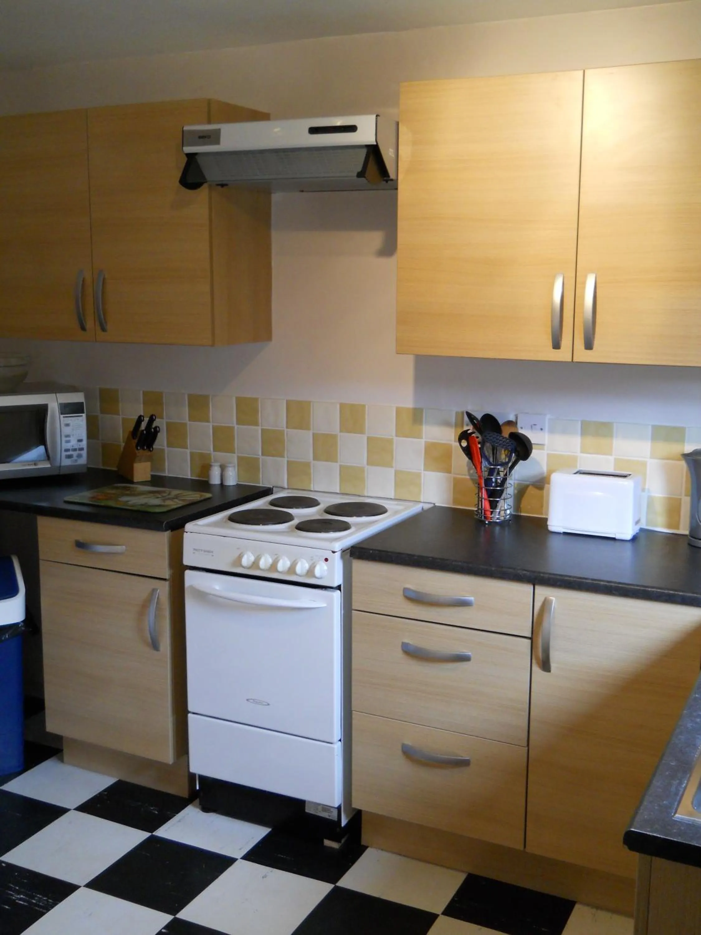 Kitchen or kitchenette in Richmond Park Golf Club
