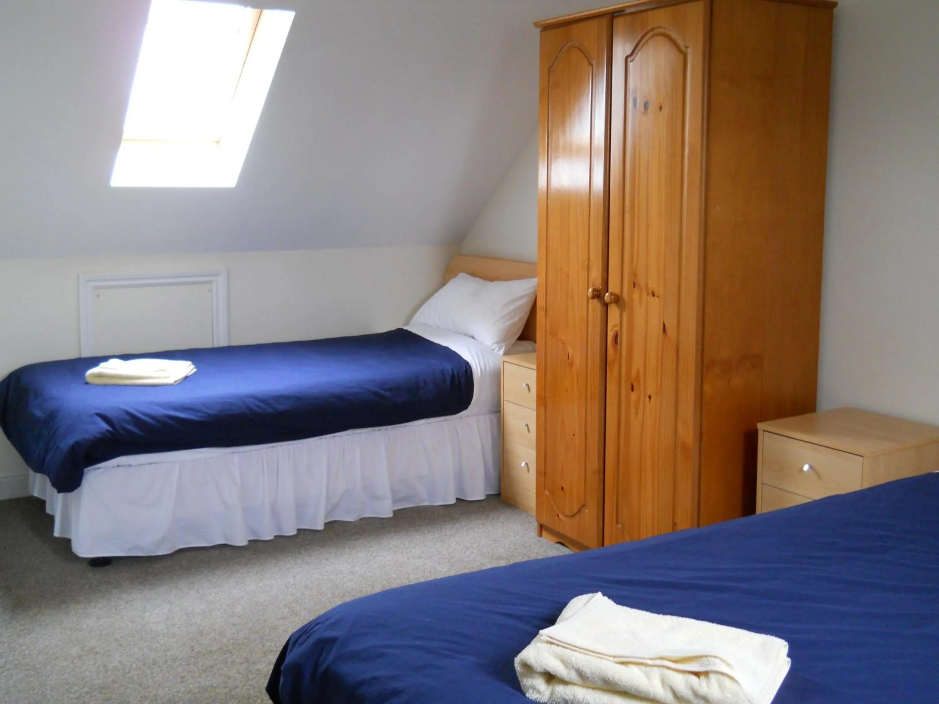 Bedroom, Bed in Richmond Park Golf Club