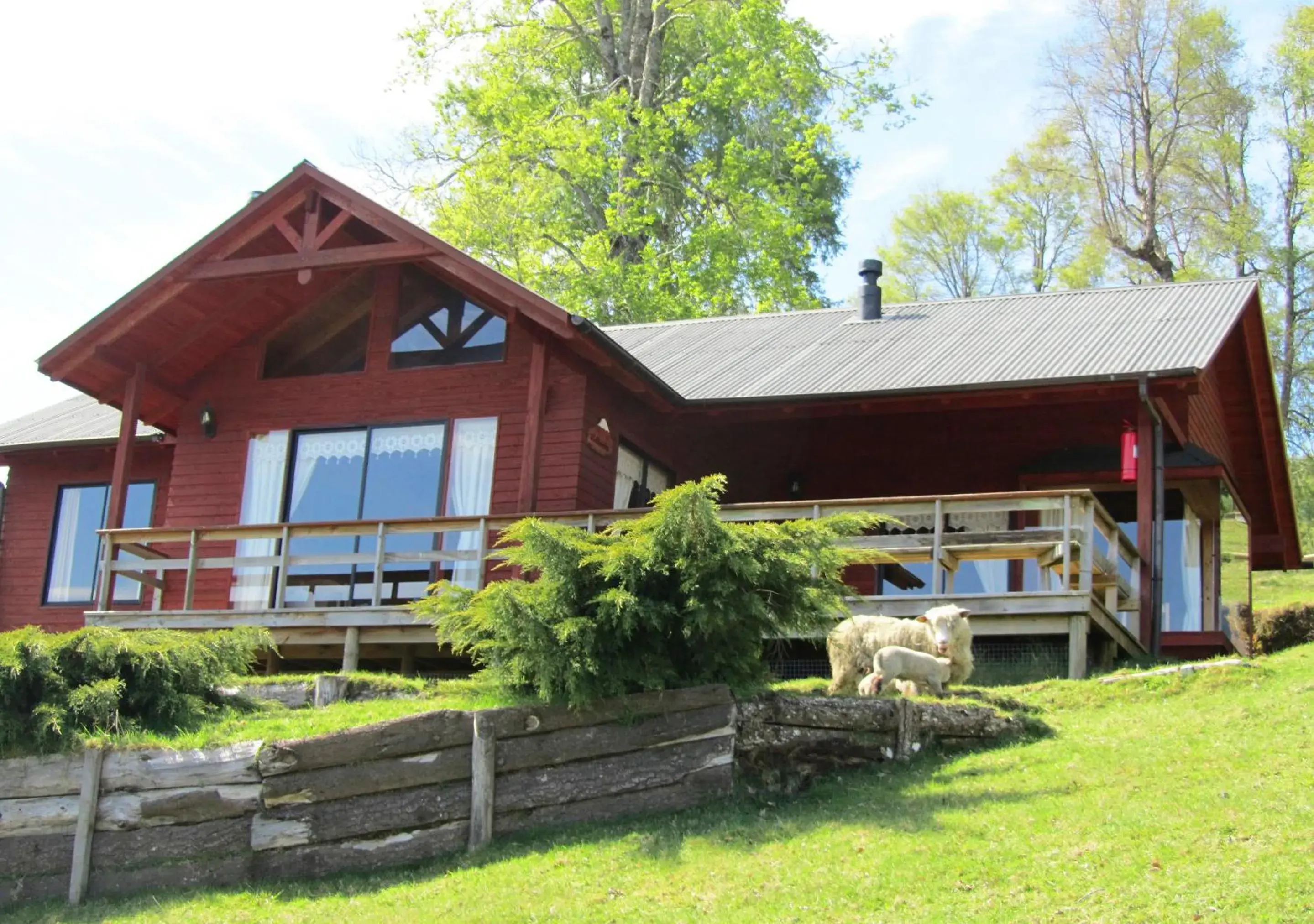 Property building in Mirador Los Volcanes Lodge & Boutique Property building in Mirador Los Volcanes Lodge & Boutique