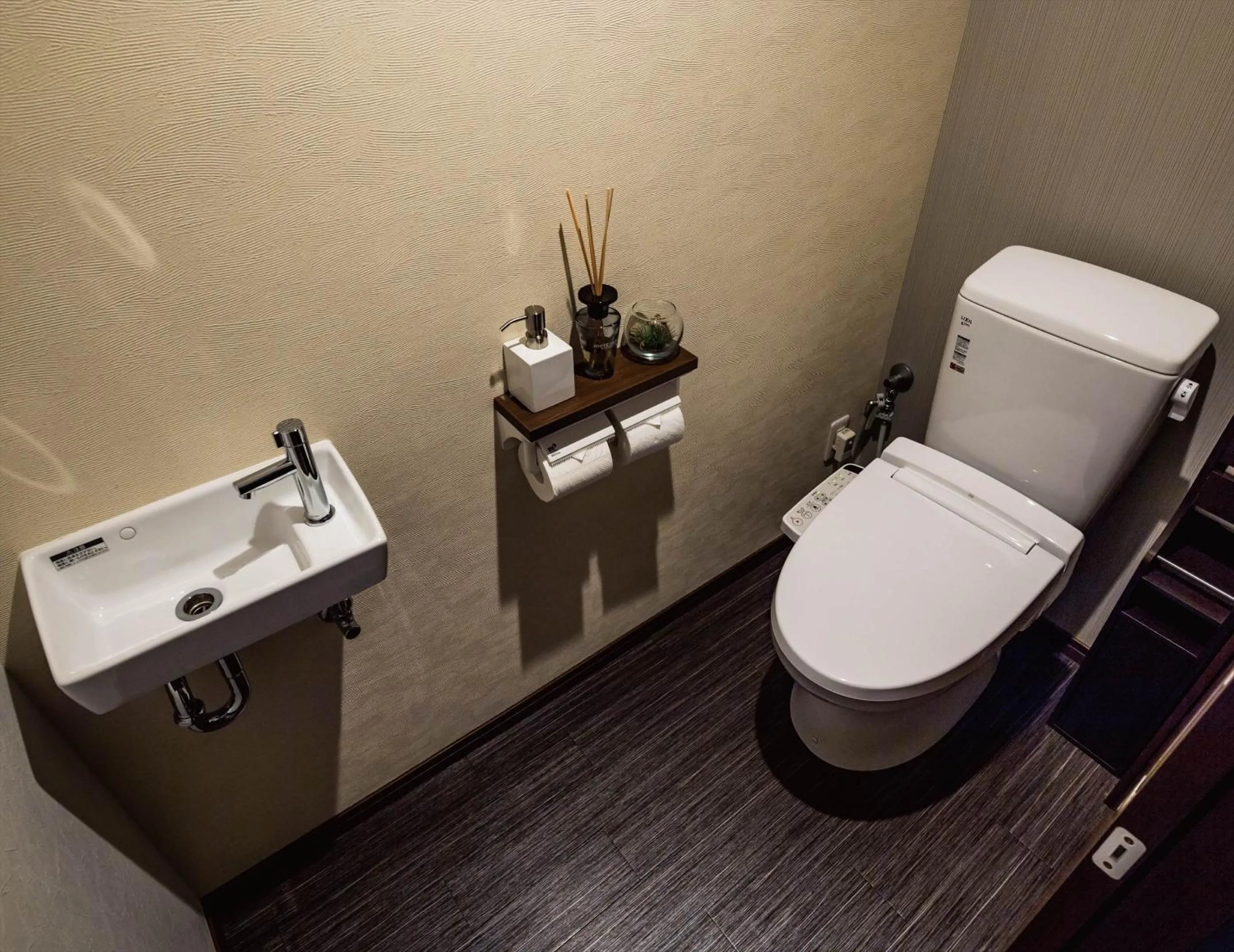 Toilet in Zoe Resort The Sunset Village Okinawa Chatan