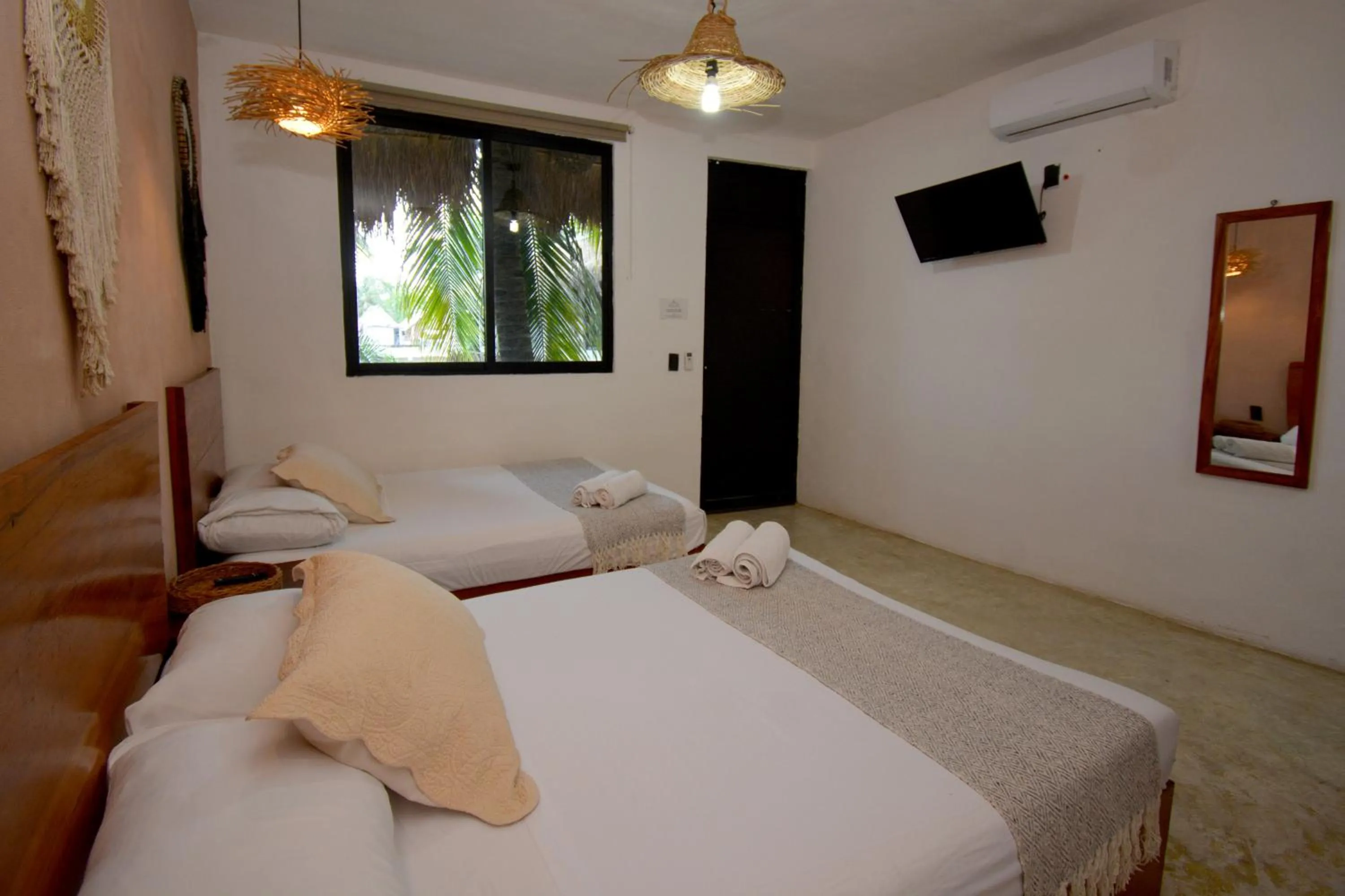 Bed in Casa Delia Hotel Downtown