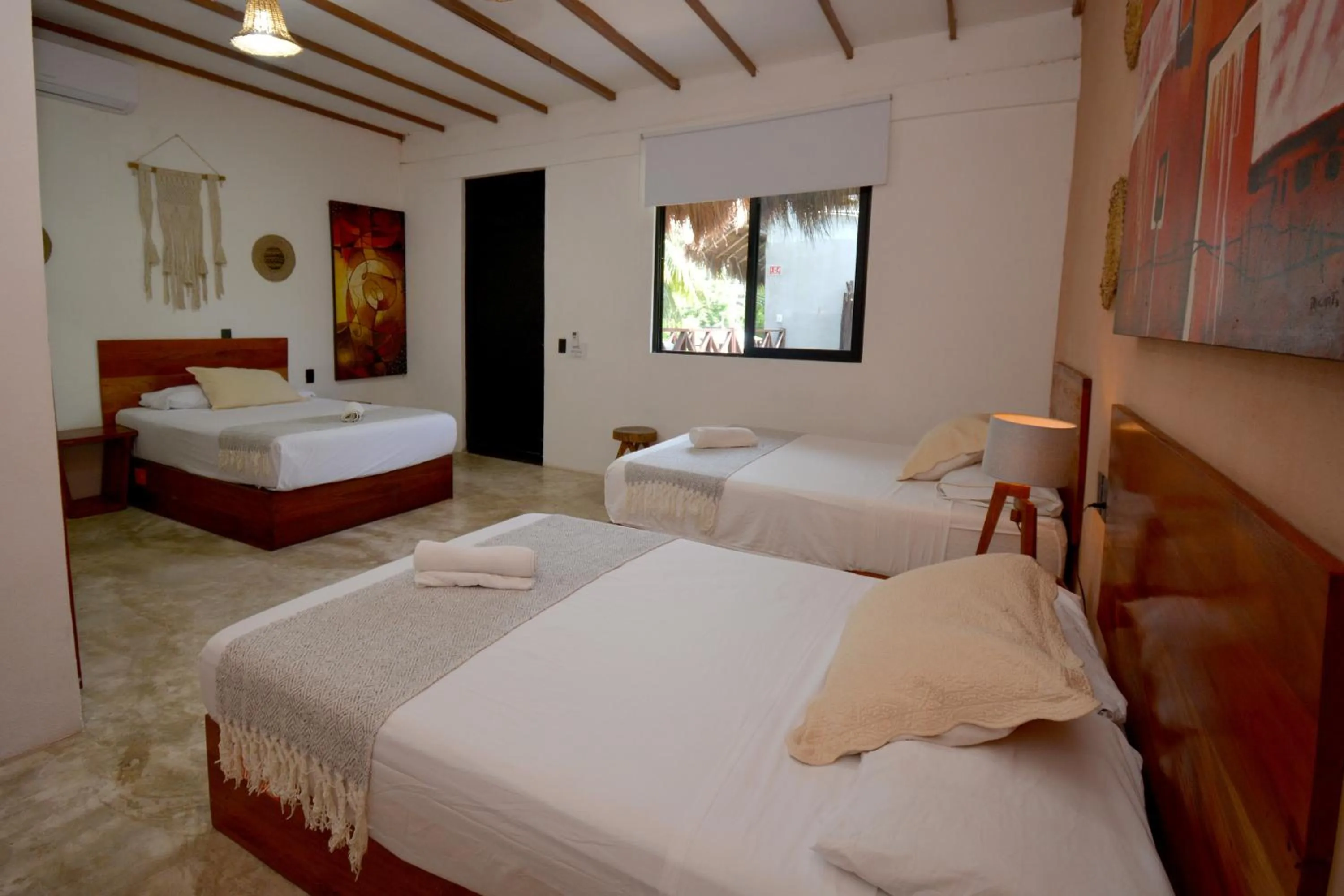 Bed in Casa Delia Hotel Downtown