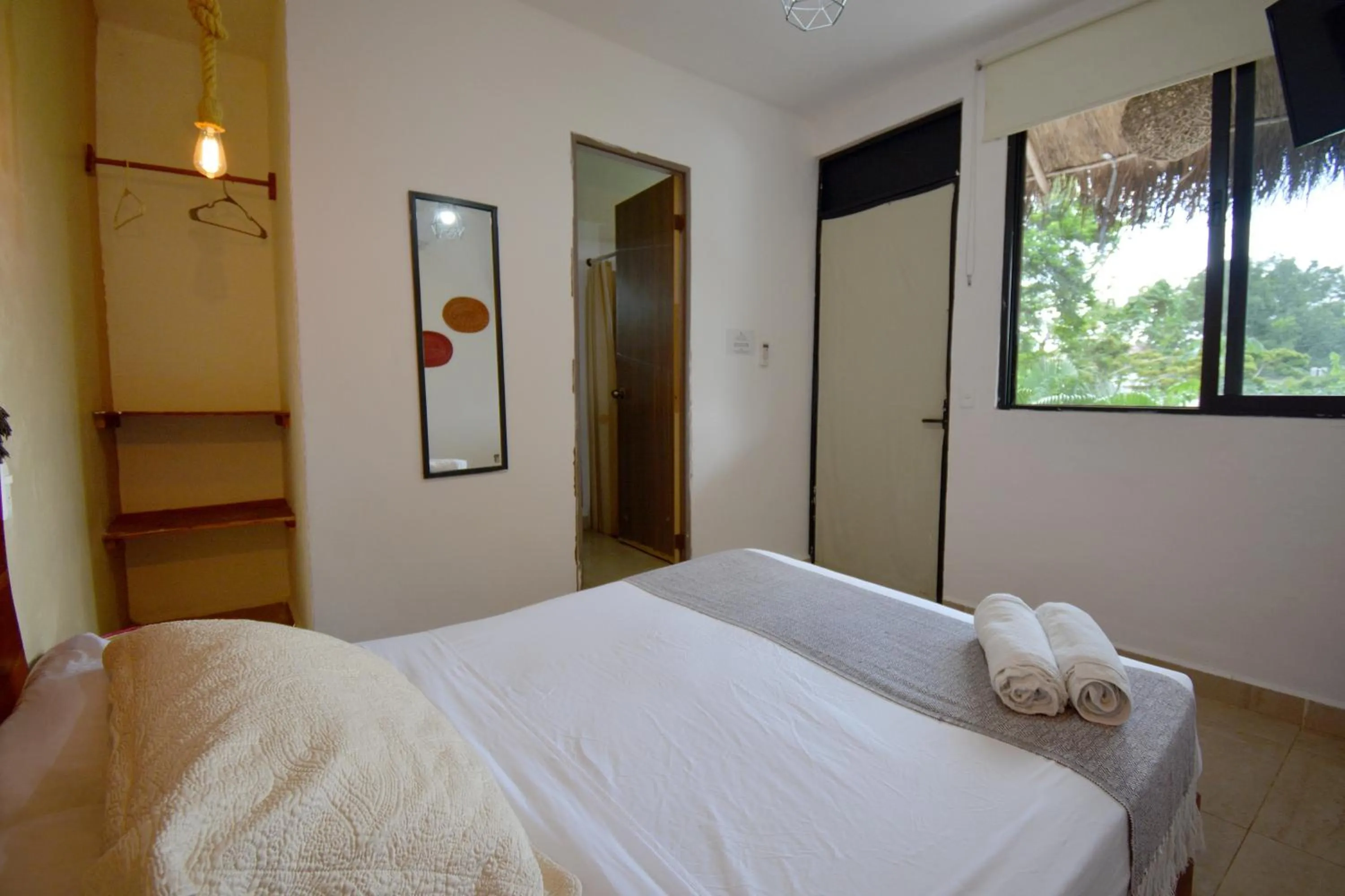 Bed in Casa Delia Hotel Downtown