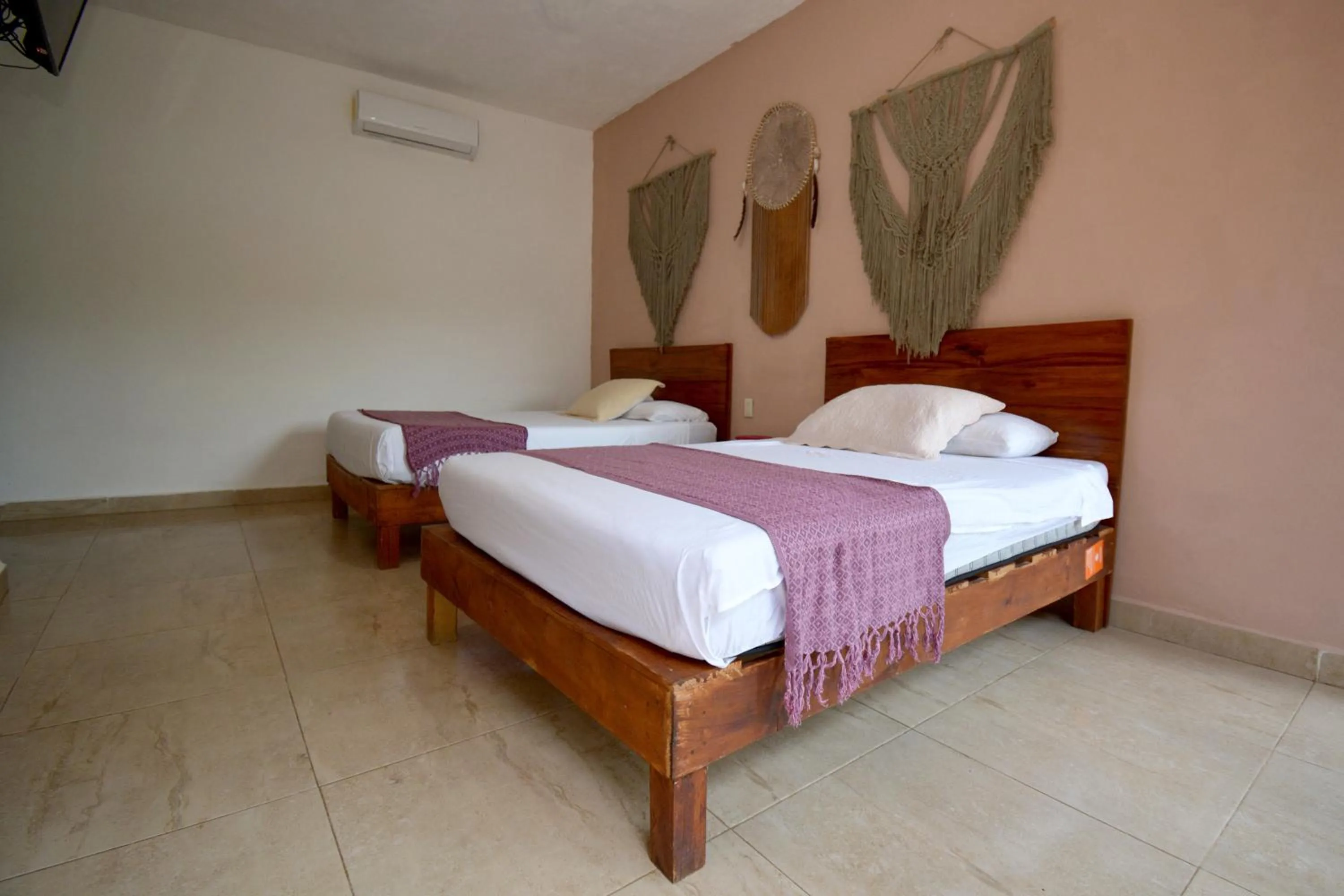 Bed in Casa Delia Hotel Downtown