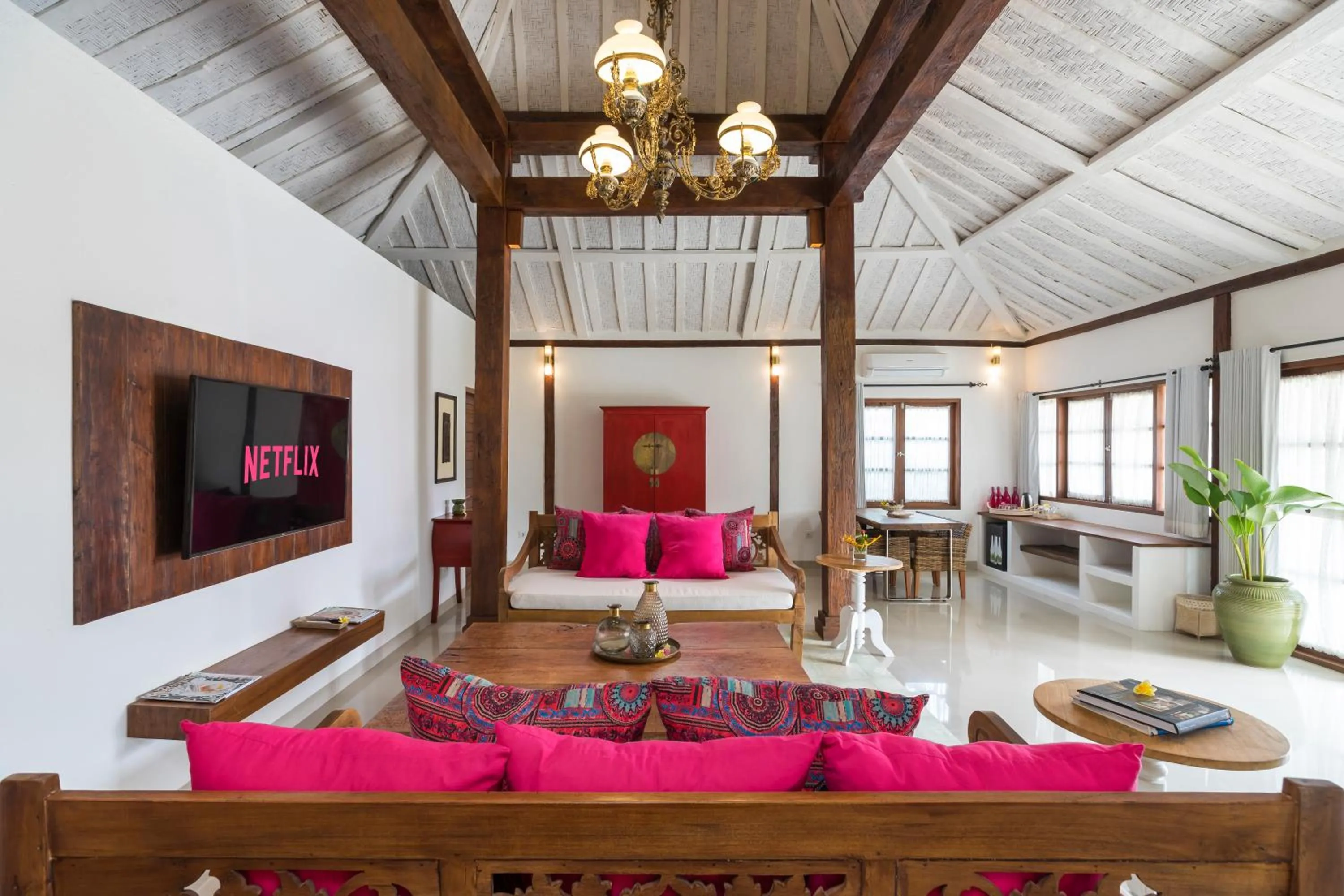 Living room in PinkCoco Gili Air - Constant Surprises & for Cool Adults Only