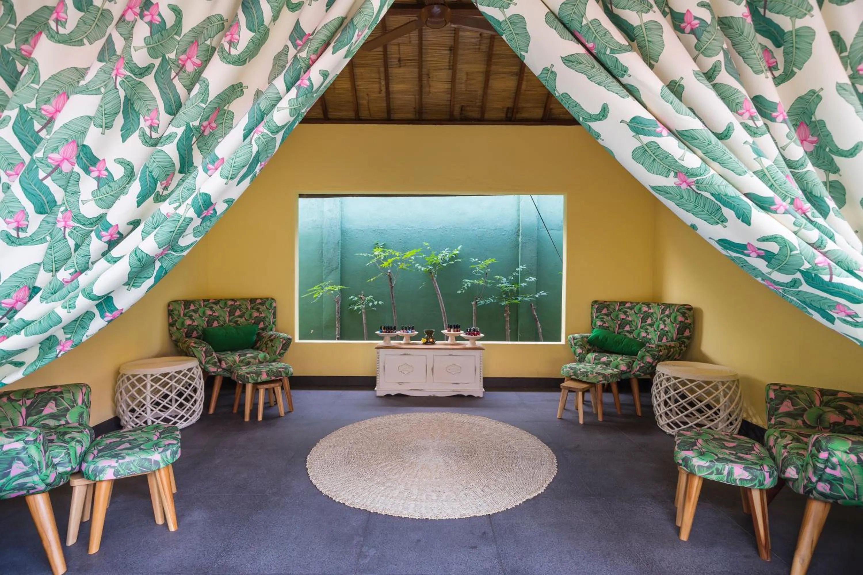 Spa and wellness centre/facilities in PinkCoco Gili Air - Constant Surprises & for Cool Adults Only
