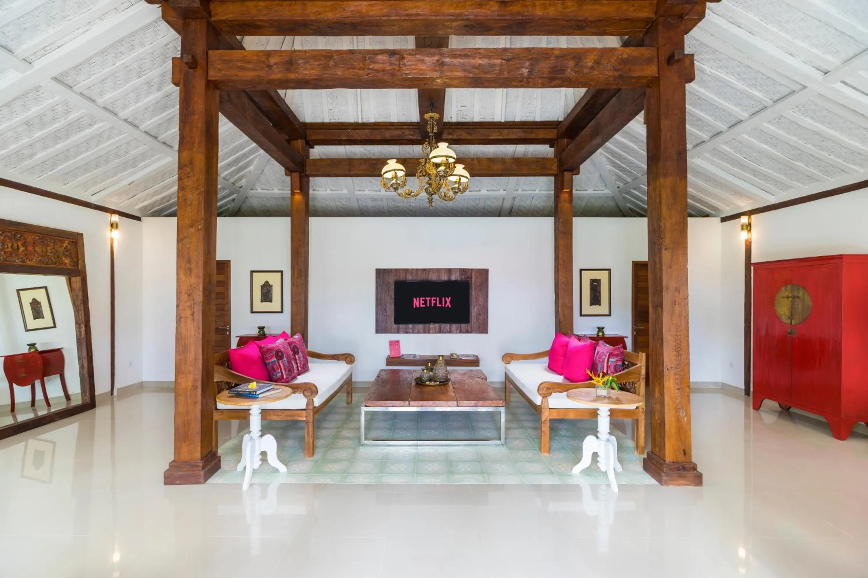 Living room in PinkCoco Gili Air - Constant Surprises & for Cool Adults Only