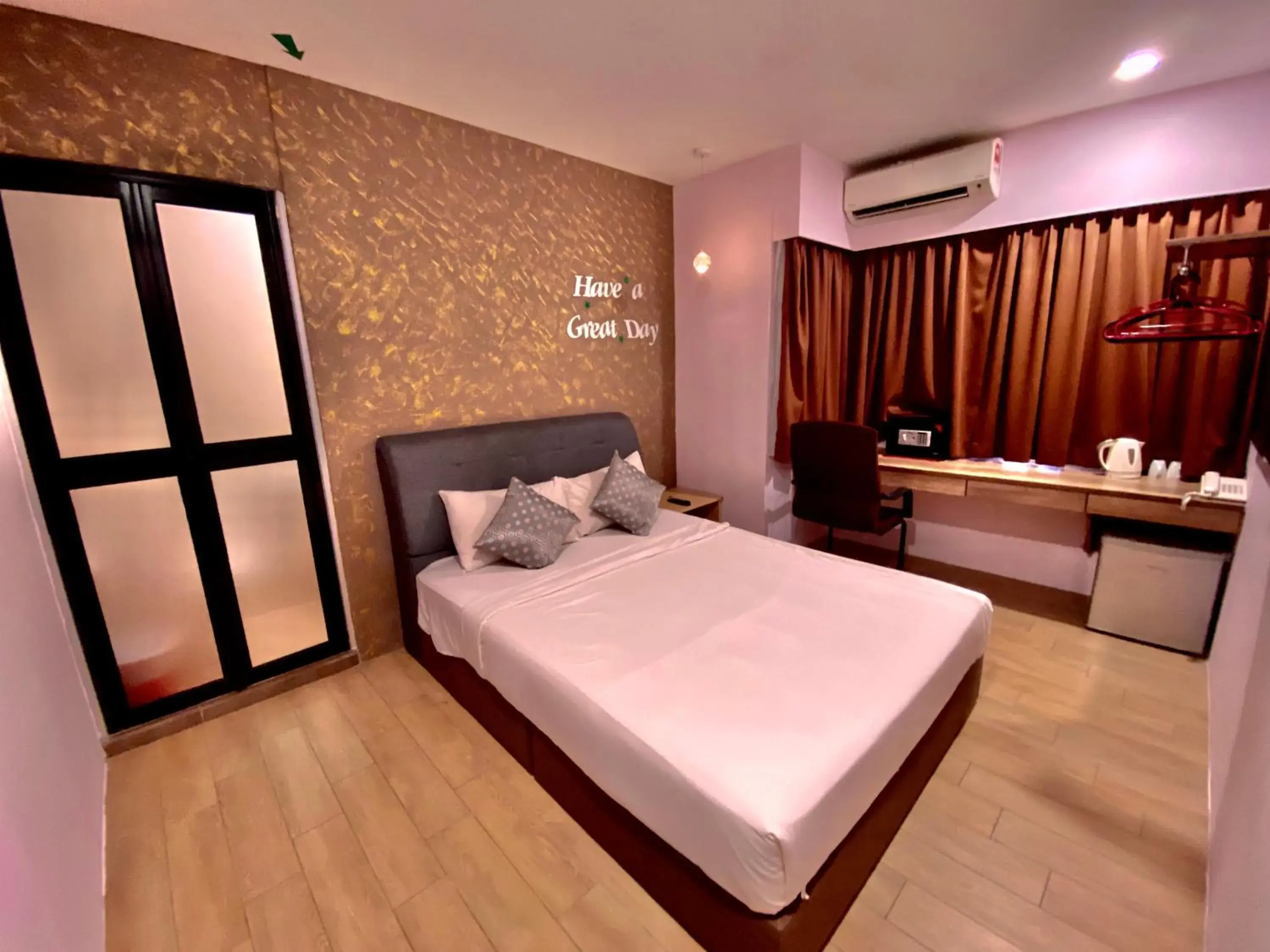 Property building, Bed in SH Hotel Kota Damansara Property building, Bed in SH Hotel Kota Damansara