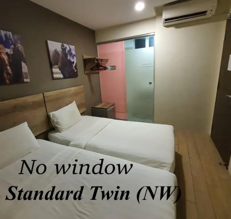 Standard Twin Room in SH Hotel Kota Damansara Standard Twin Room in SH Hotel Kota Damansara