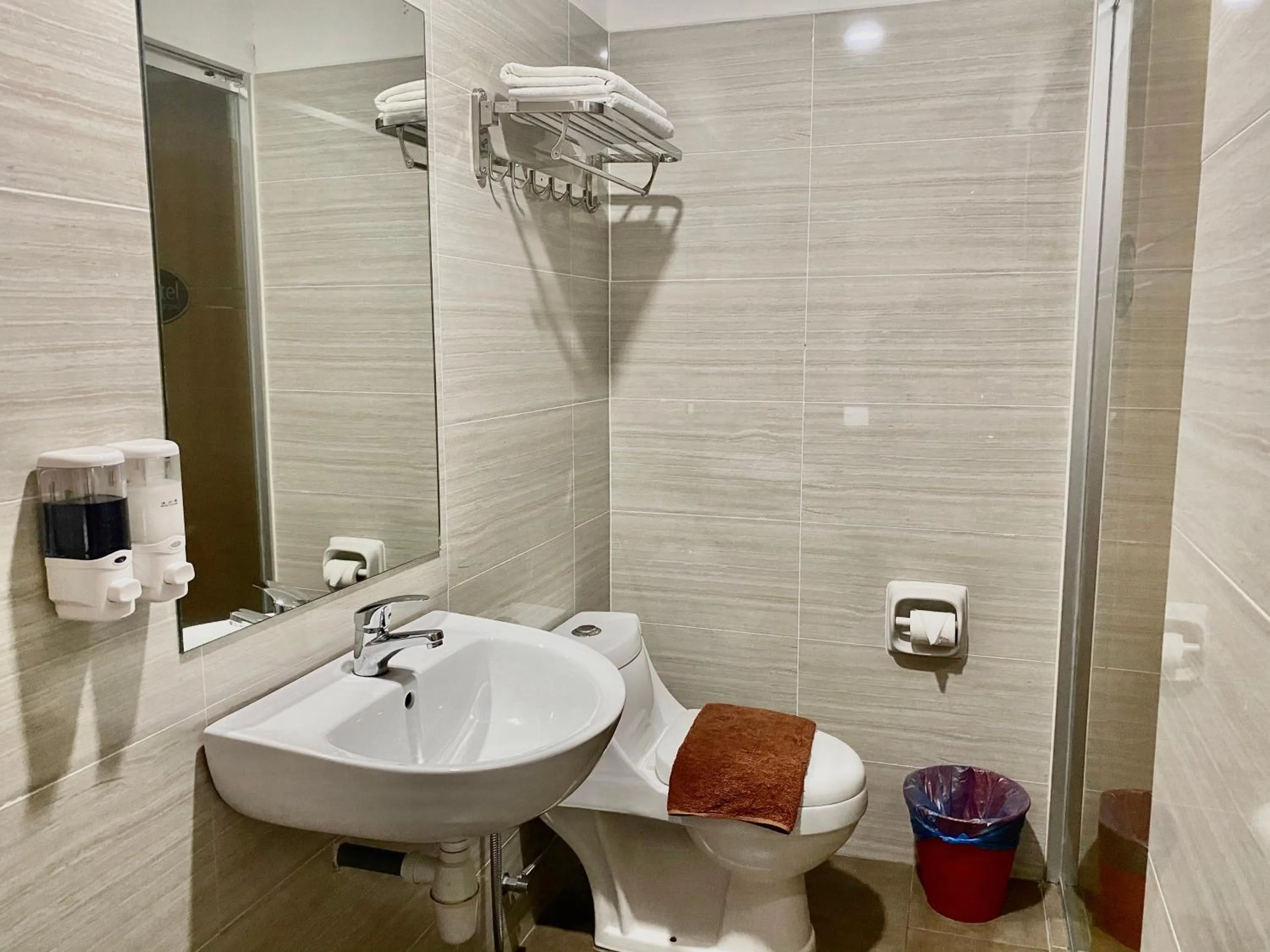 Bathroom in SH Hotel Kota Damansara