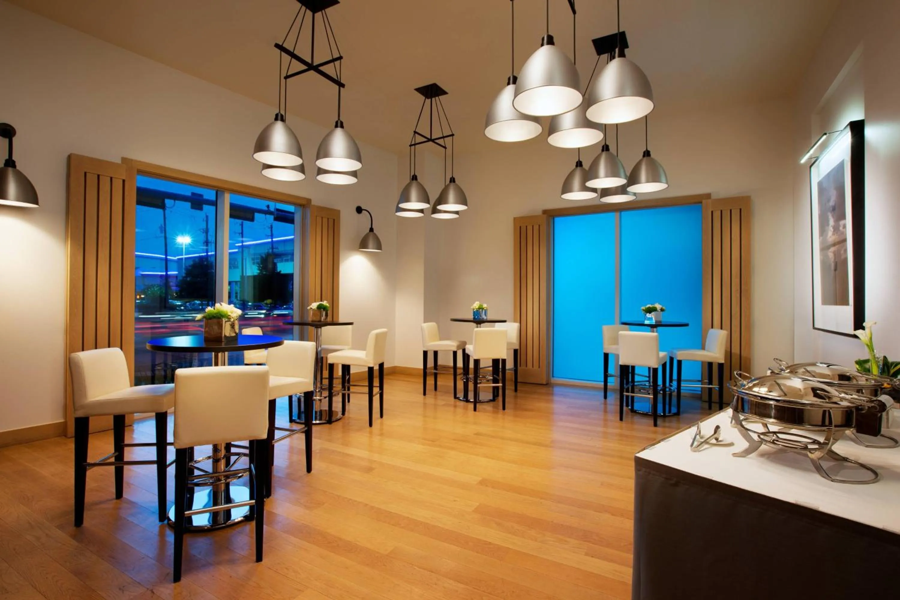 Restaurant/places to eat in The Westin Houston, Memorial City