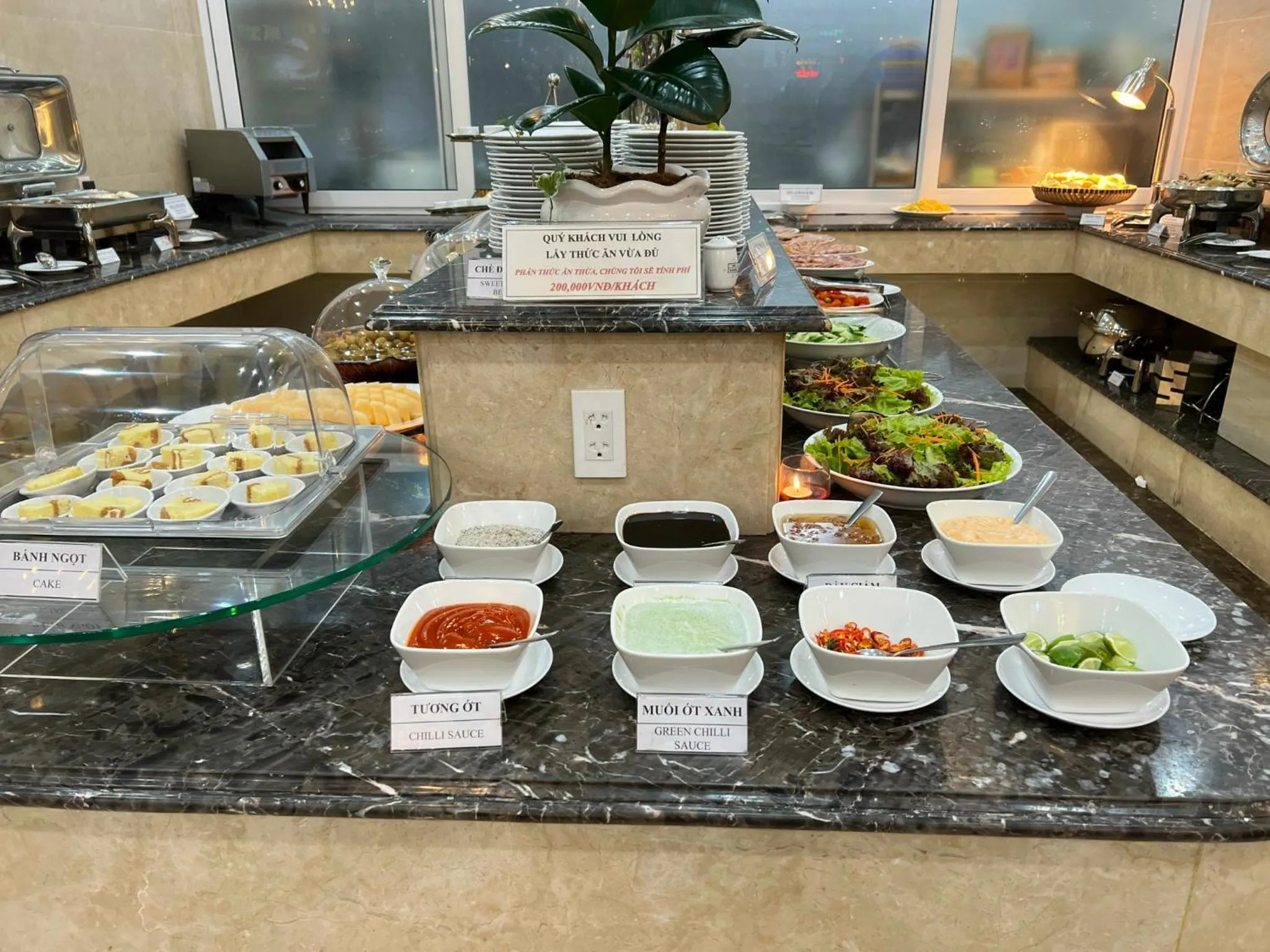 Breakfast in Roy Dala Hotel