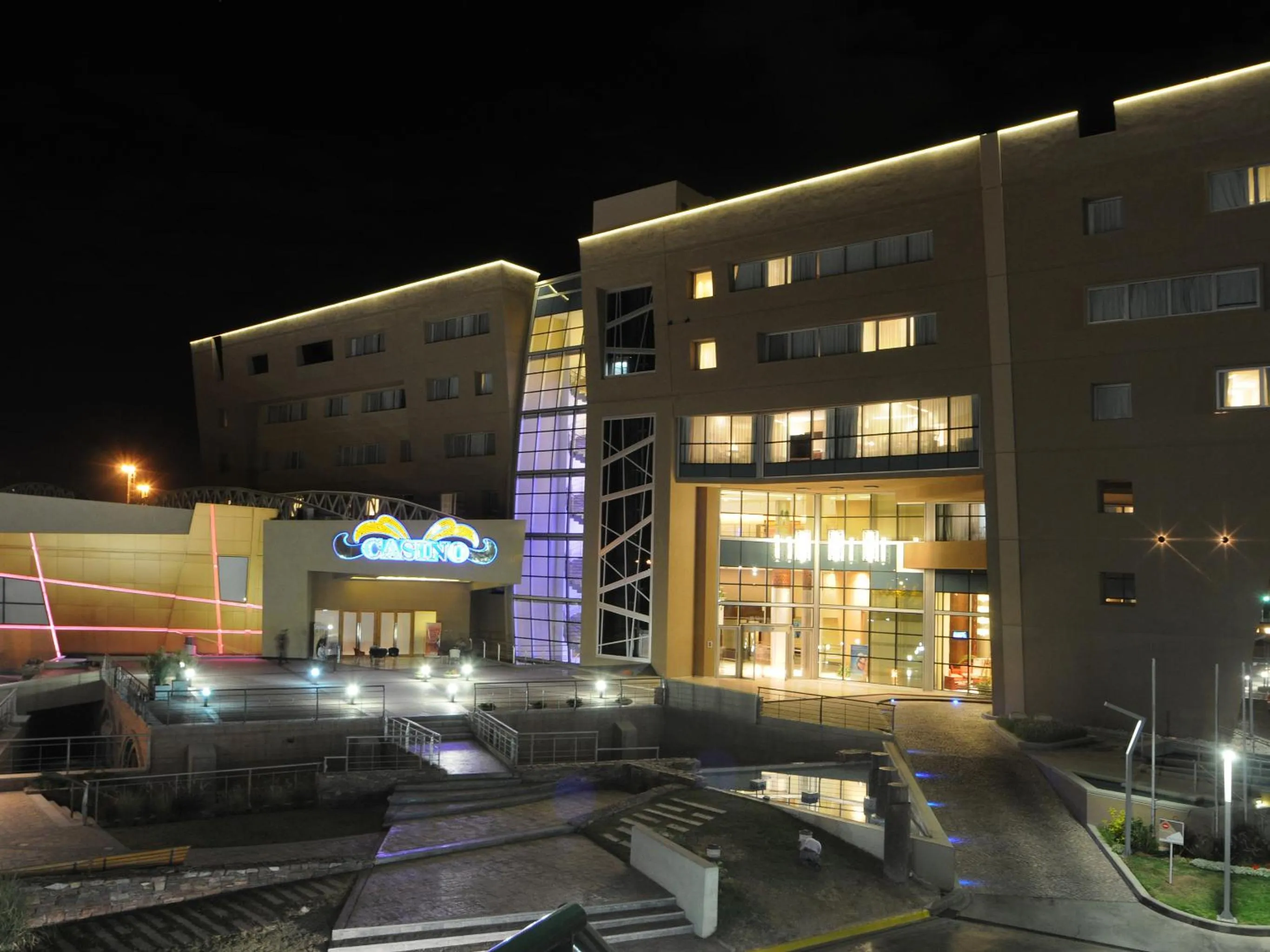 Facade/entrance in Hotel Del Bono Park