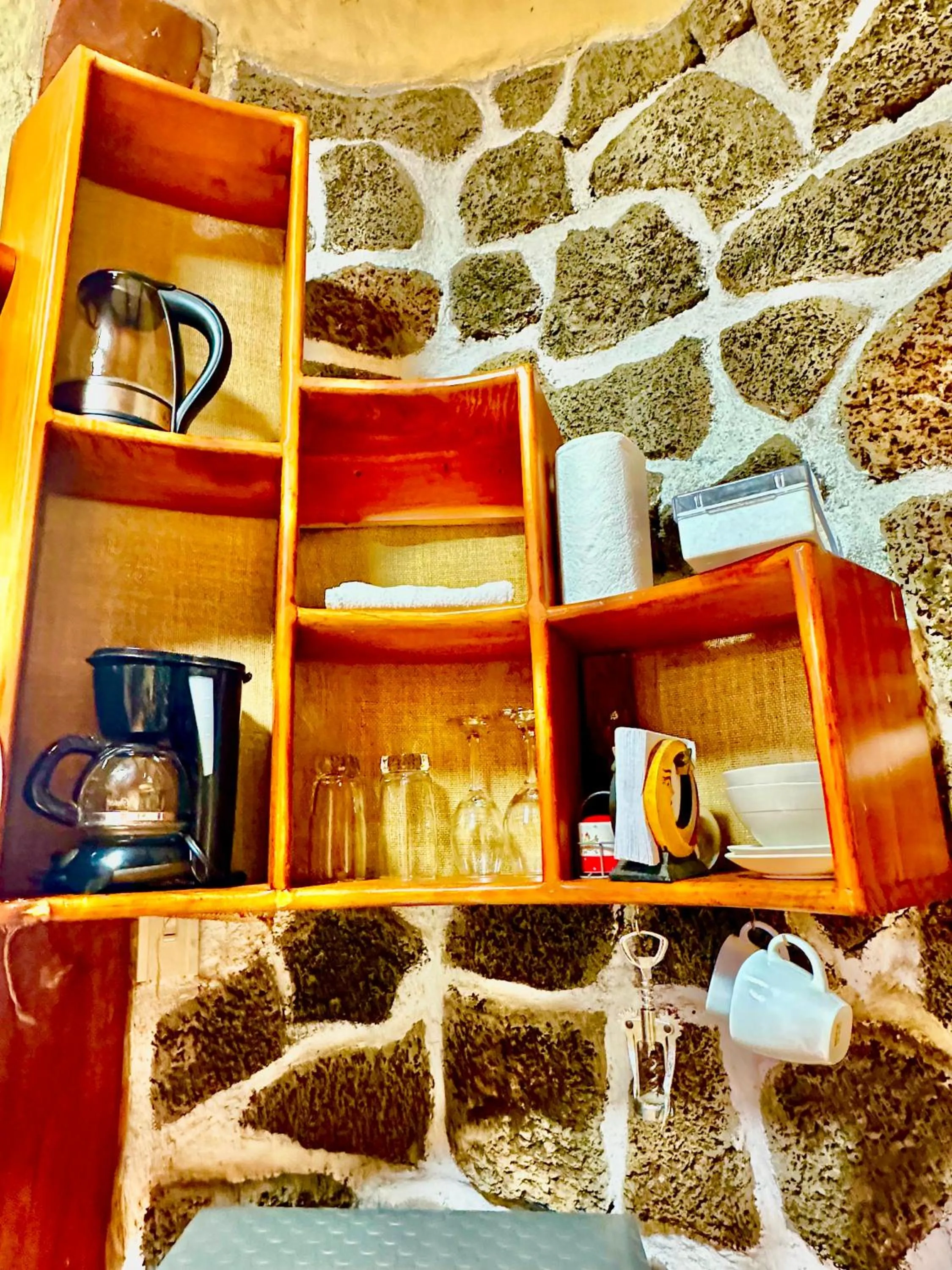 Coffee/tea facilities in Casa del Lago Lodging House