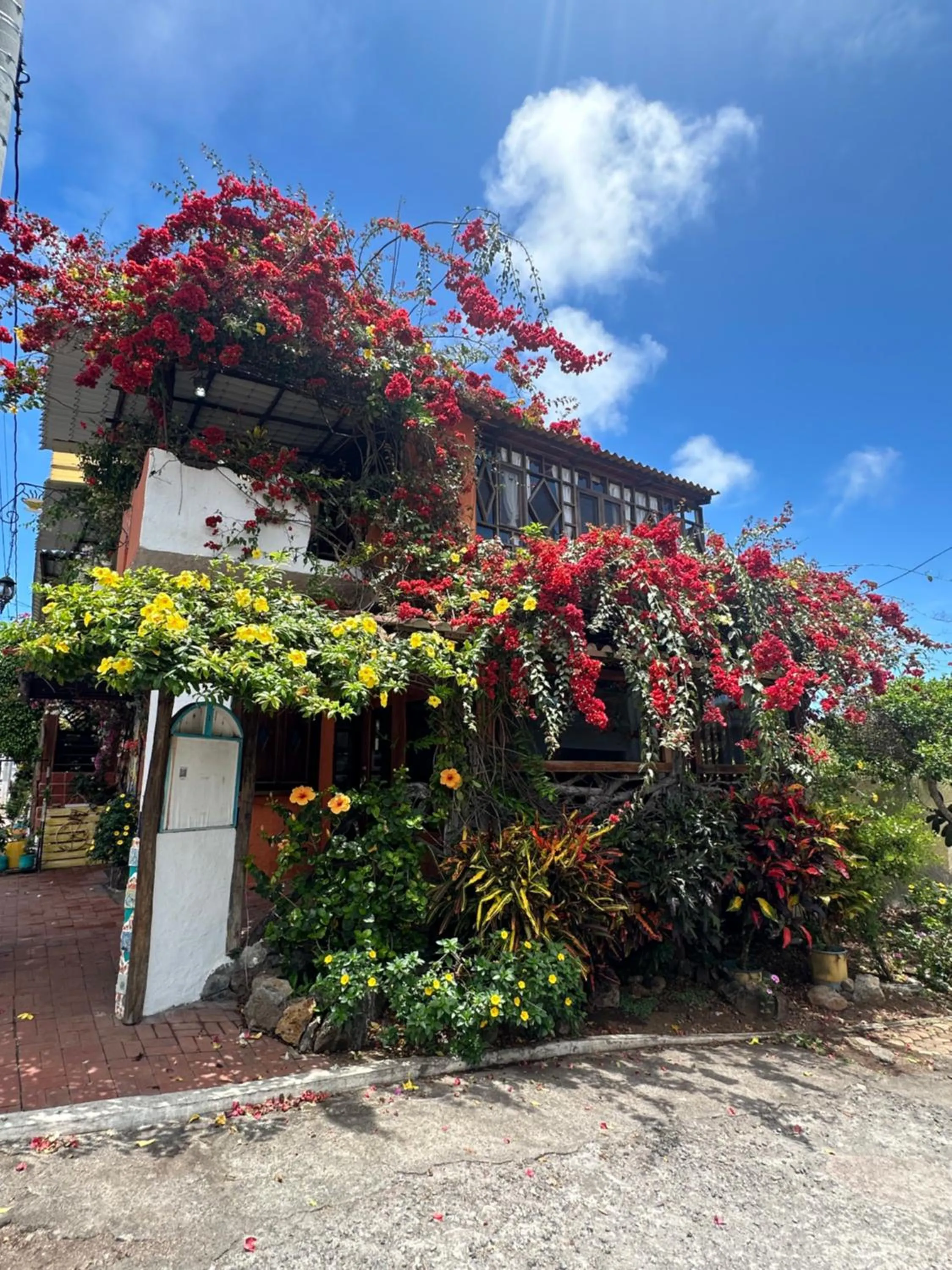 Property building in Casa del Lago Lodging House