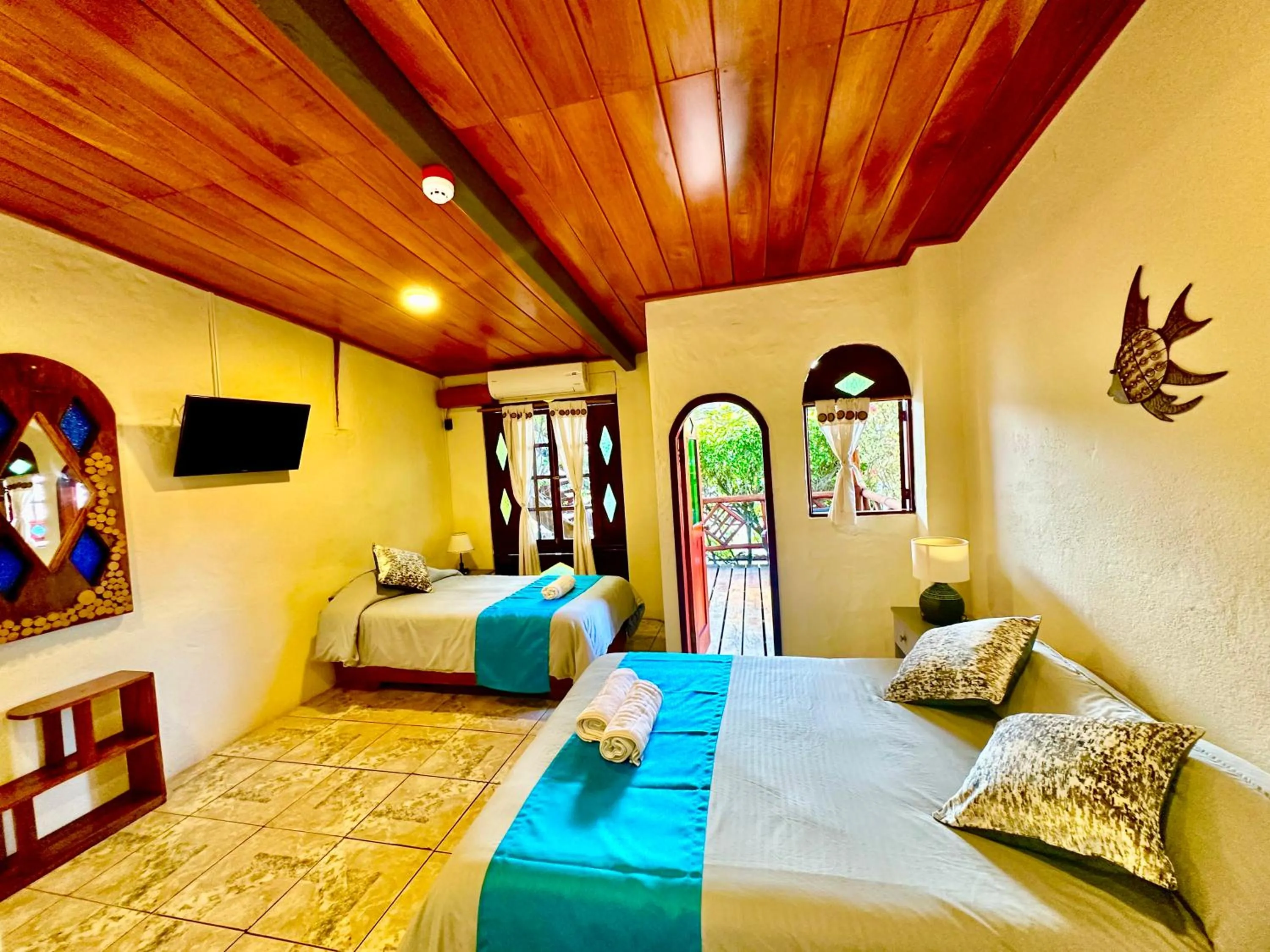 Balcony/Terrace, Bed in Casa del Lago Lodging House
