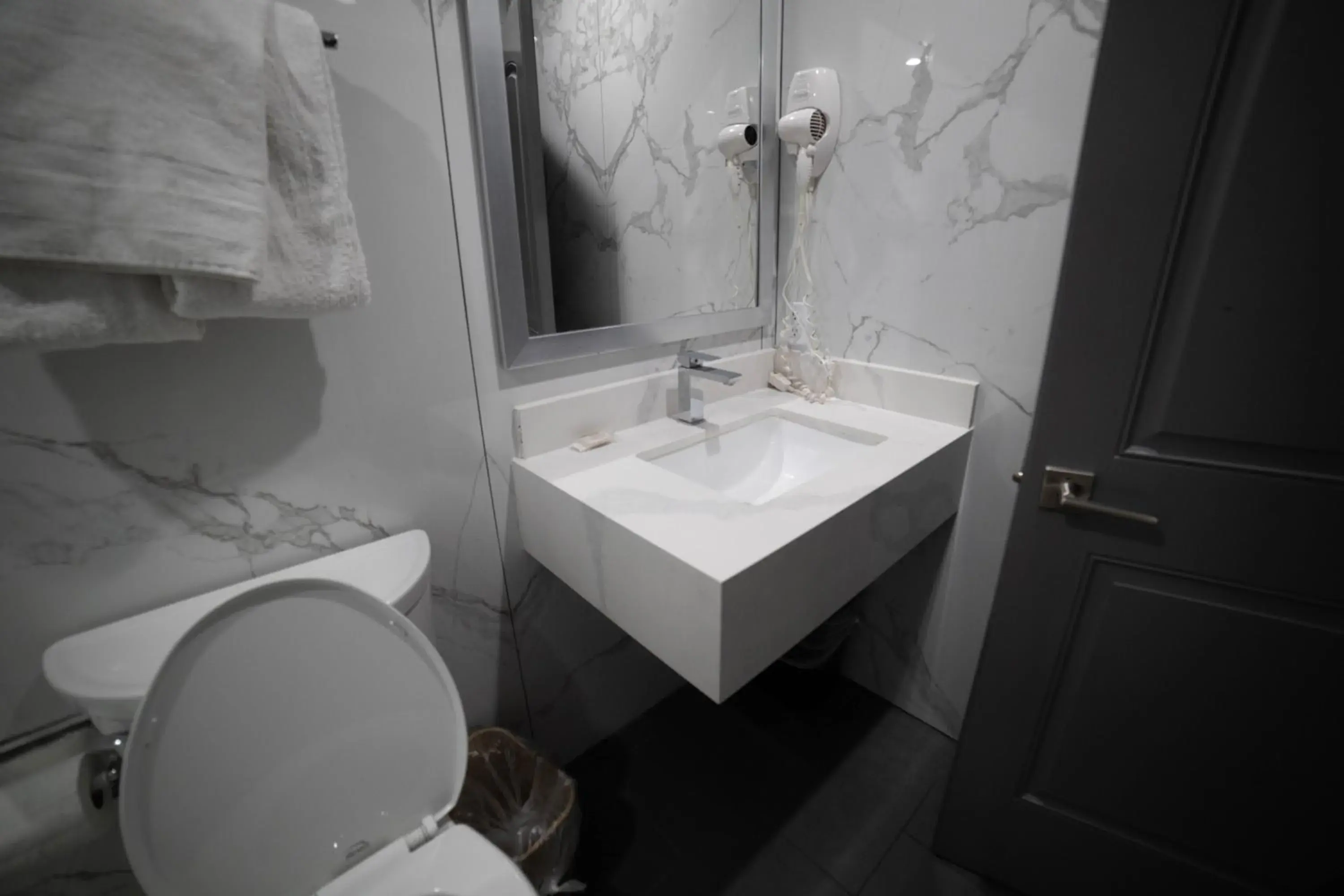 Bathroom in Travelodge by Wyndham Whittier Bathroom in Travelodge by Wyndham Whittier