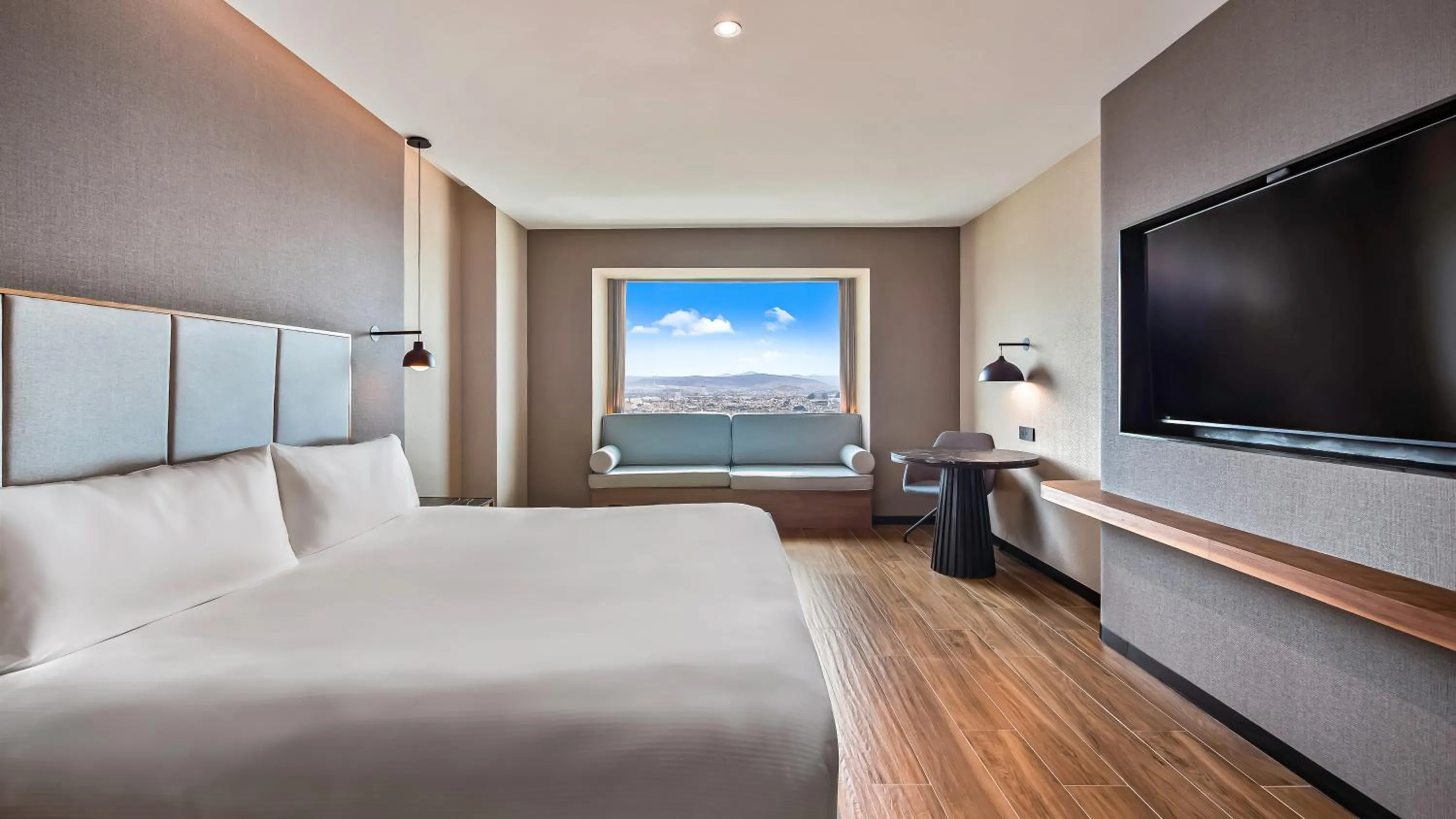 Bed in Hilton Queretaro